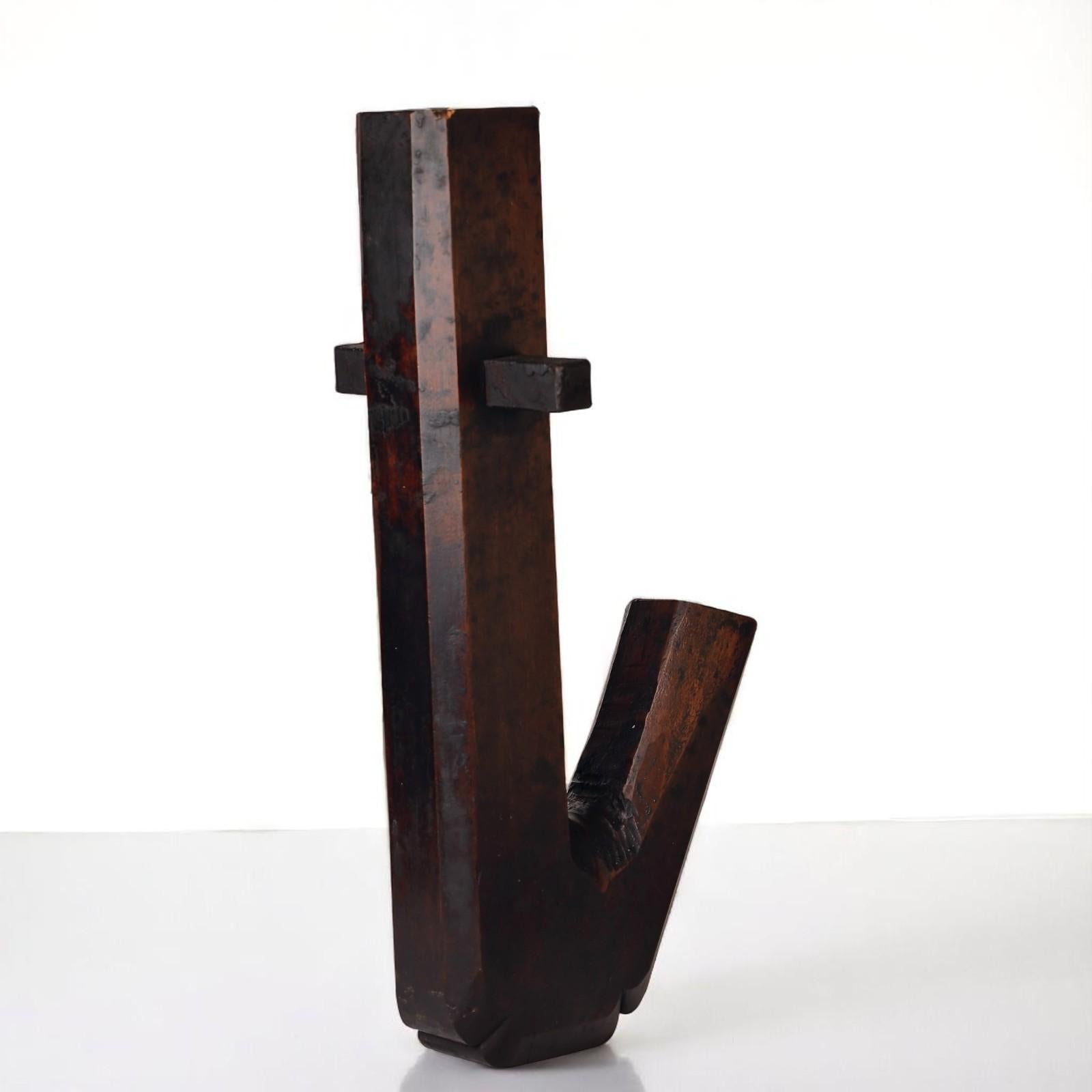 Unusual and Very Rare Edo Period Brazier Hook in Keyaki Wood, 19th Century For Sale 7