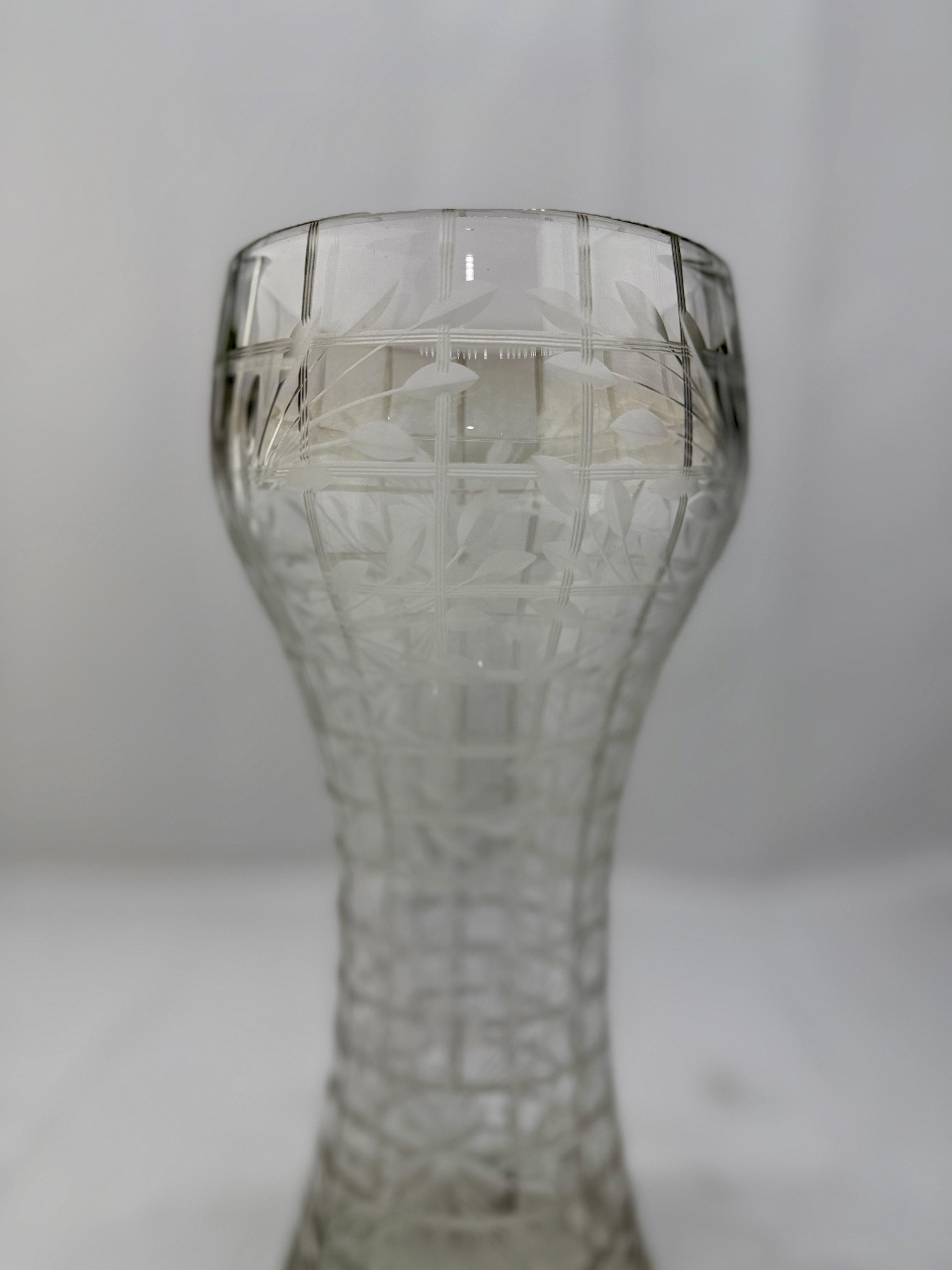 Aesthetic Movement Unusual Antique American Intaglio Cut Glass Panel & Floral Vase