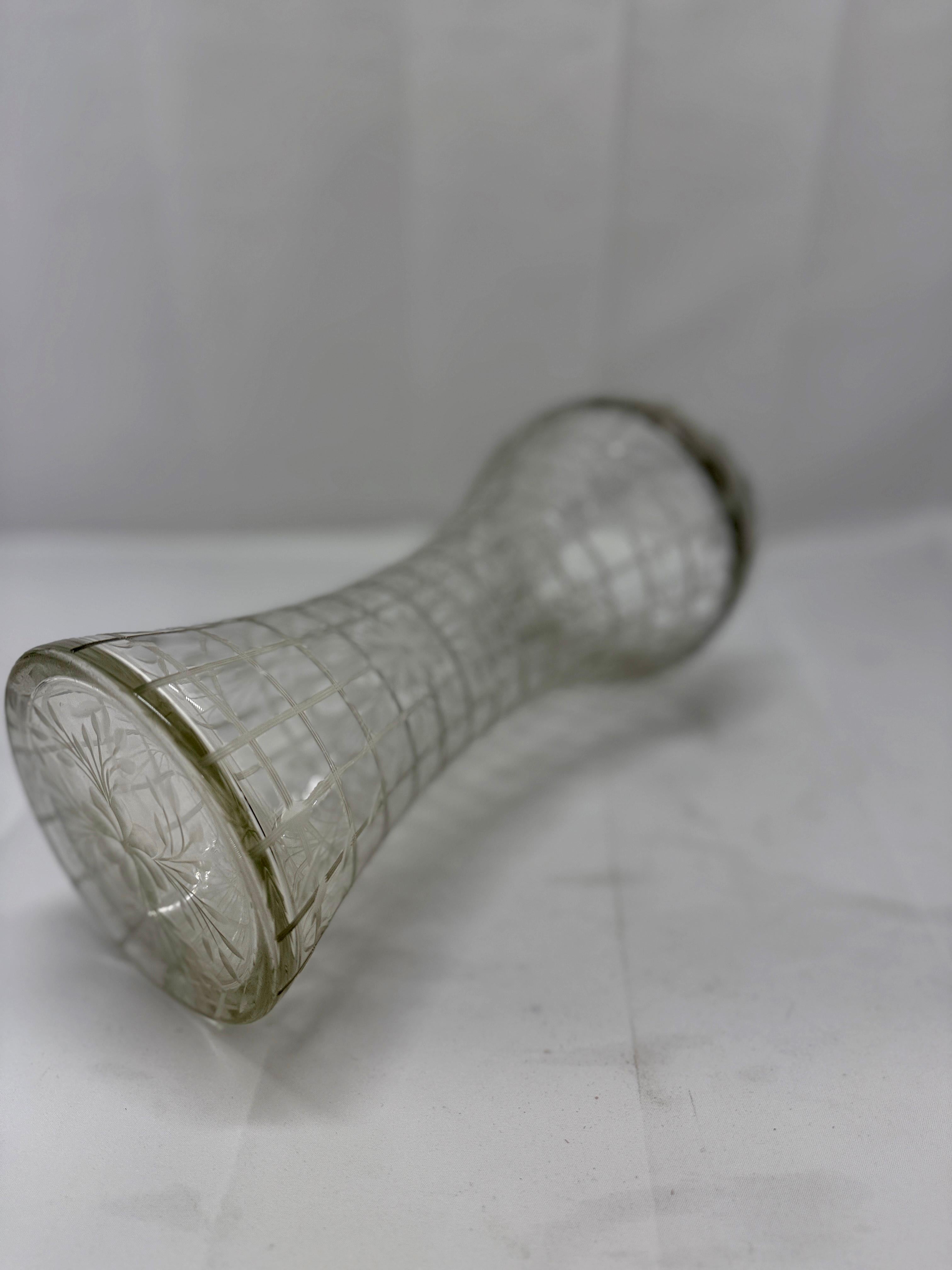 Unusual Antique American Intaglio Cut Glass Panel & Floral Vase 2