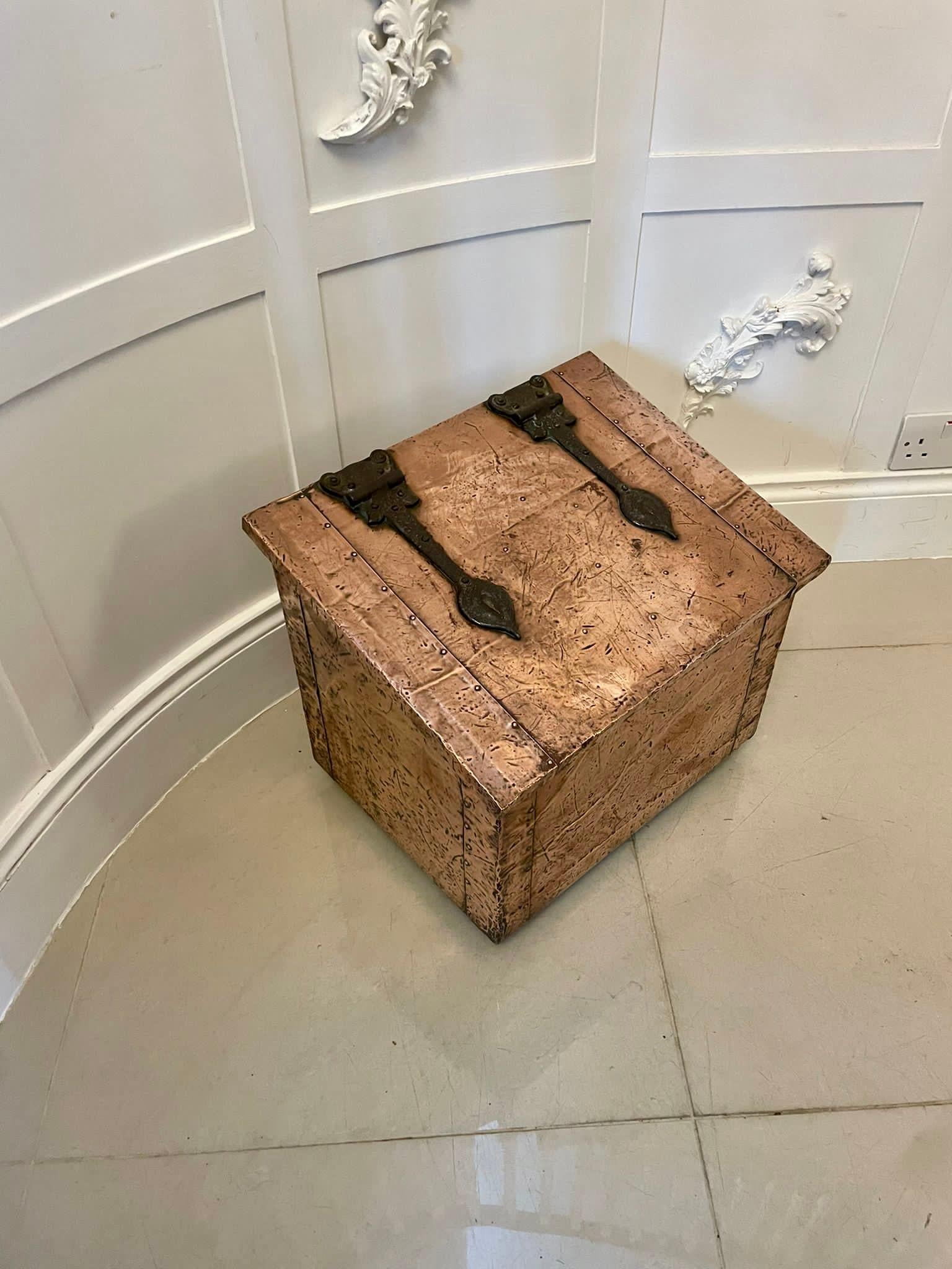 English Unusual Antique Arts And Crafts Quality Copper Coal Box 