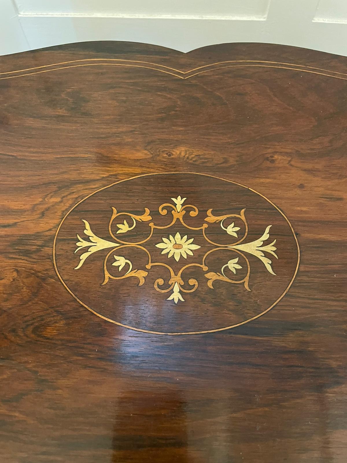 Ungewöhnlicher antiker edwardianischer Tisch mit Intarsien aus Palisanderholz  im Angebot 1
