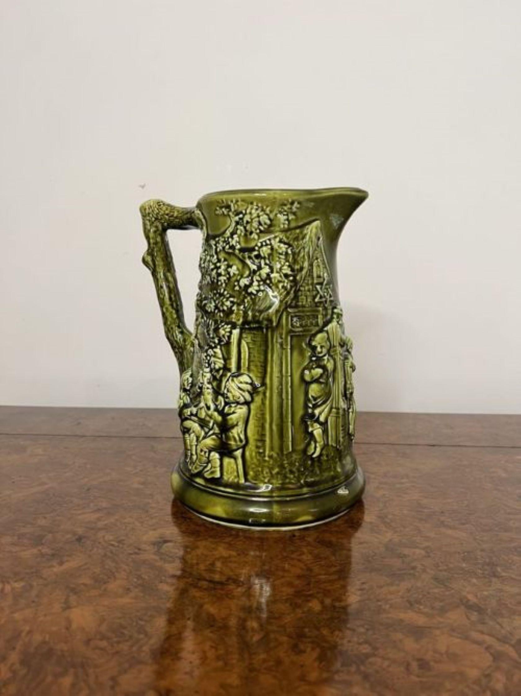Unusual antique Edwardian quality majolica jug In Good Condition For Sale In Ipswich, GB