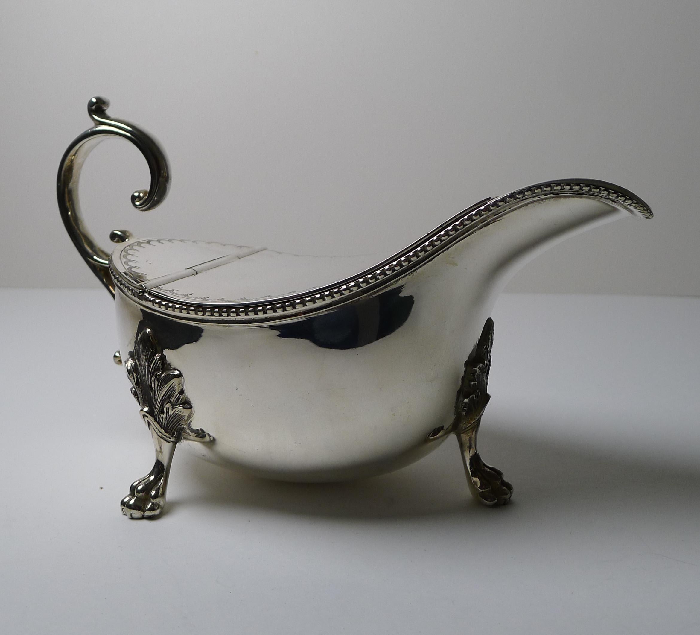 Unusual Antique English Silver Plated Spoon Warmer c.1880, Sauce Boat Shaped For Sale 2