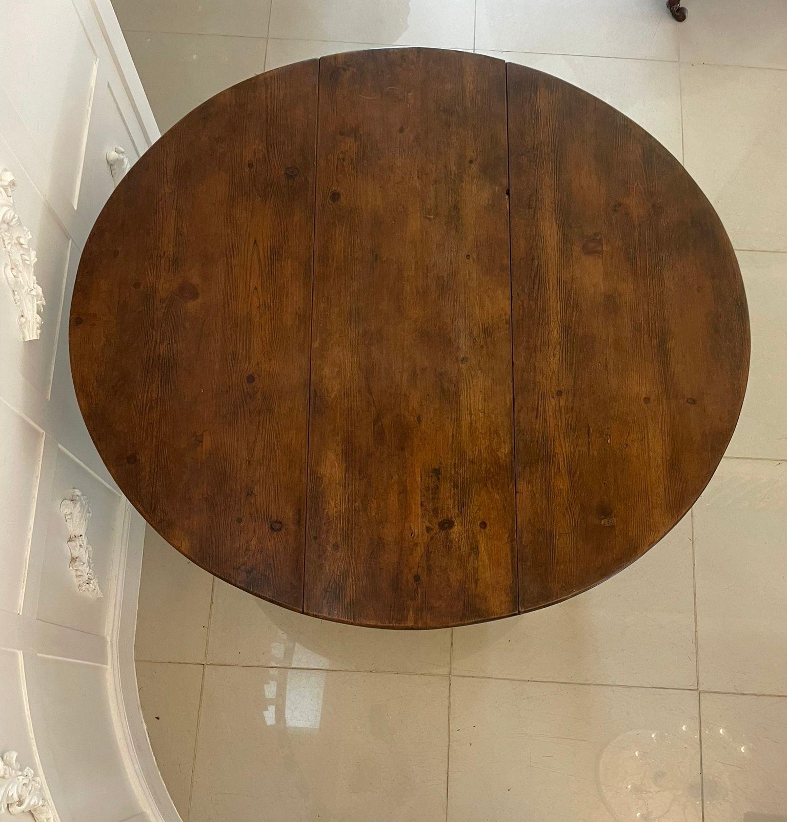 Inusual mesa de pino de hoja caída Jorge III antiguo Inglés en venta