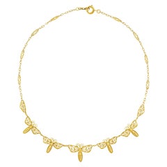 Unusual Antique Gold Butterfly Motif Necklace Unusual Antique Gold Butterfly Motif Necklace