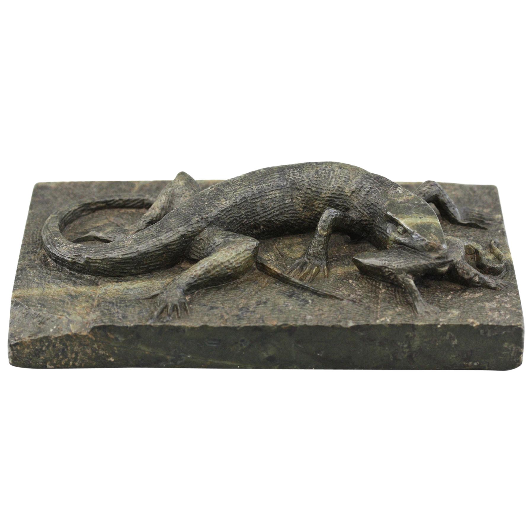 Unusual Antique Hand Carved Lizard and Prey Hard Stone Desk Weight, 19th Century For Sale