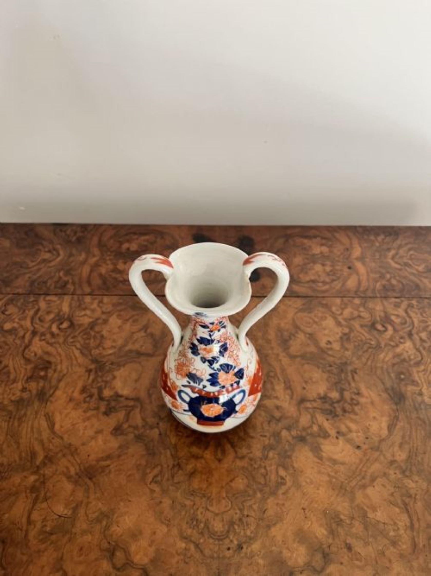 Céramique Insolite vase imari ancien de qualité japonaise  en vente