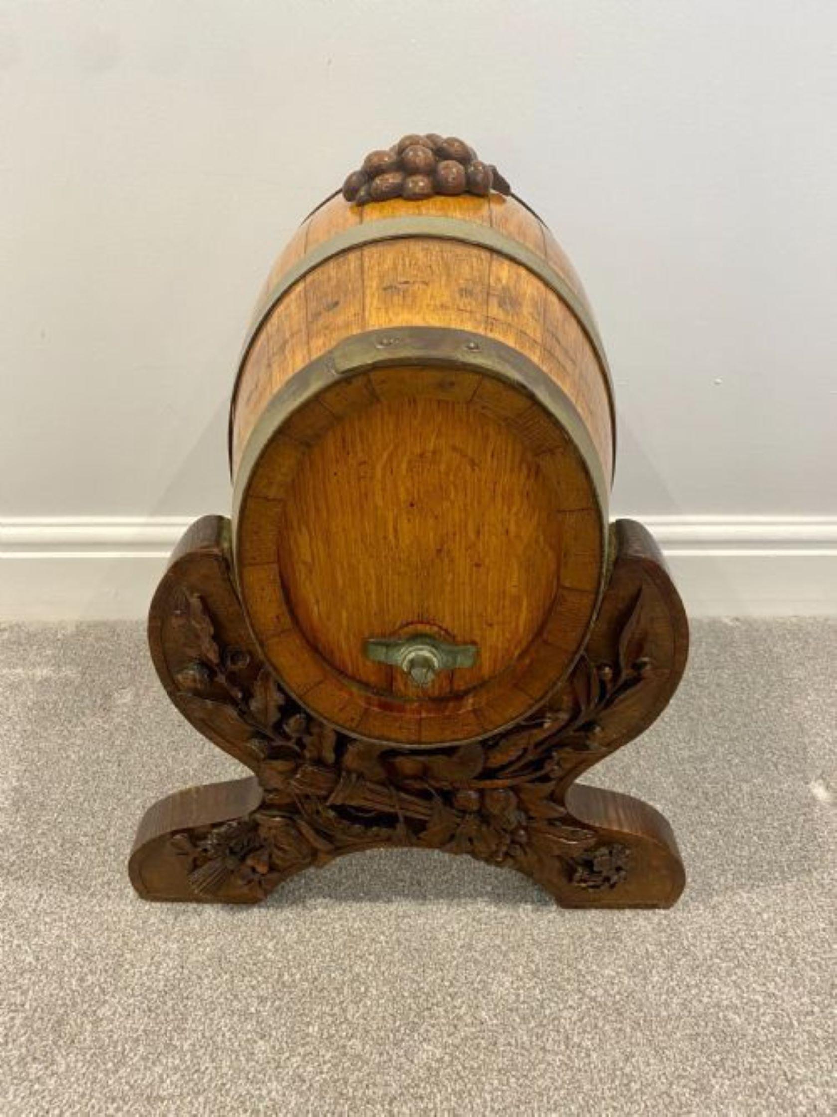 Unusual Antique Oak Brass Bound Barrel On A Quality Black Forest Stand For Sale 2