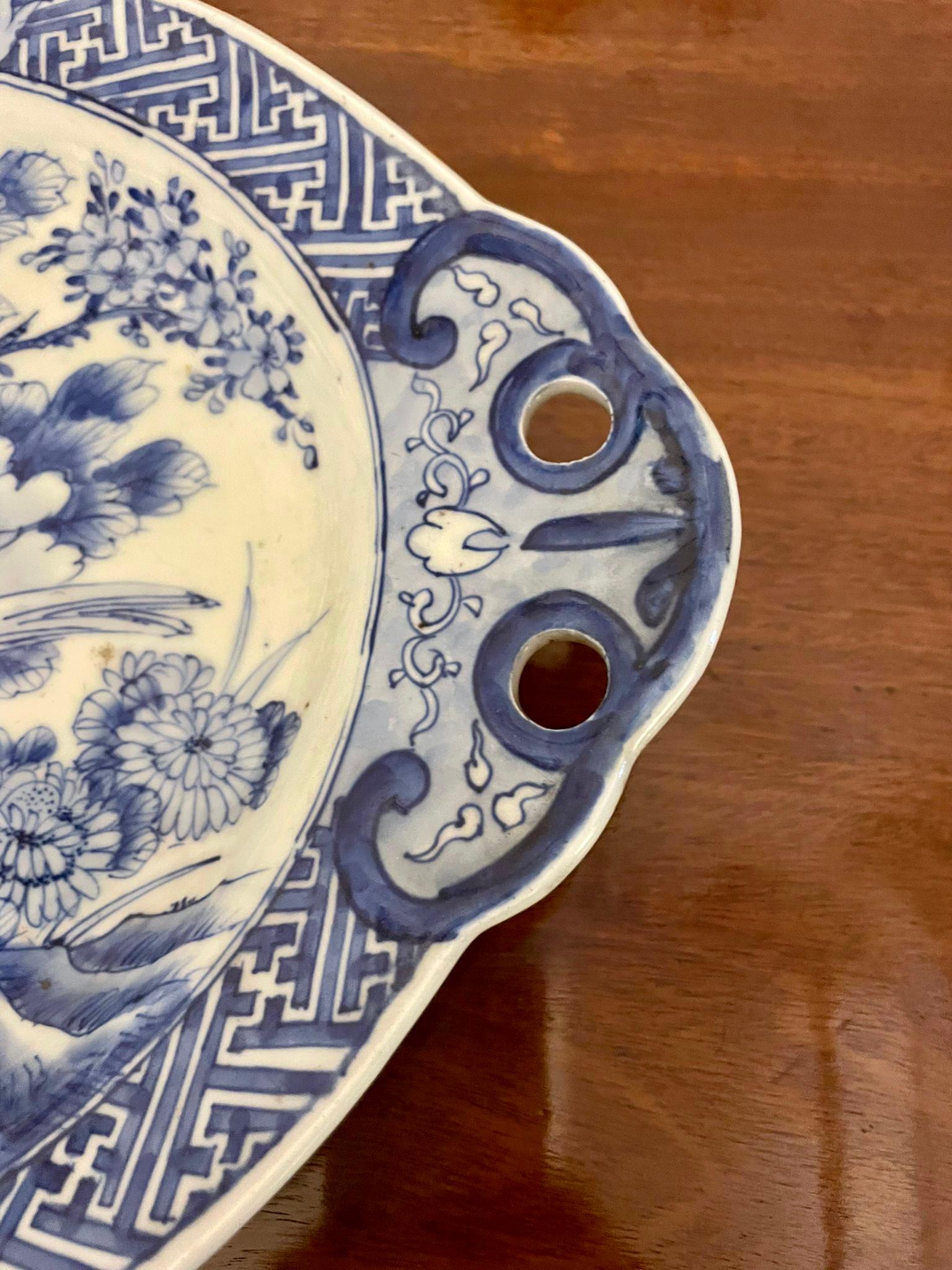 Unusual Antique Quality Japanese Blue and White Imari Dish For Sale 2