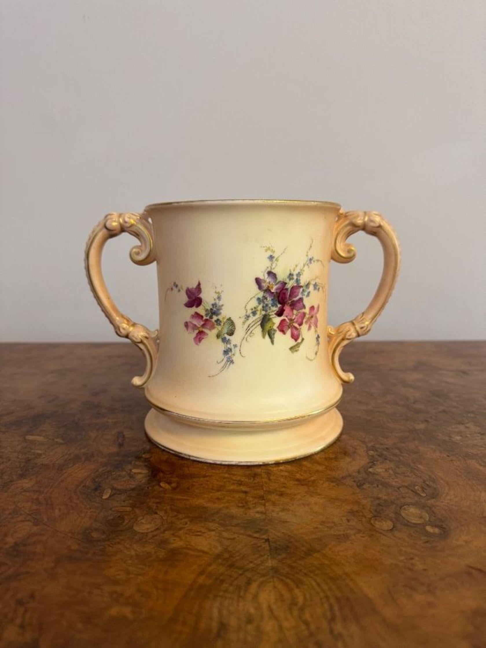 Unusual antique Royal Worcester loving cup In Good Condition For Sale In Ipswich, GB