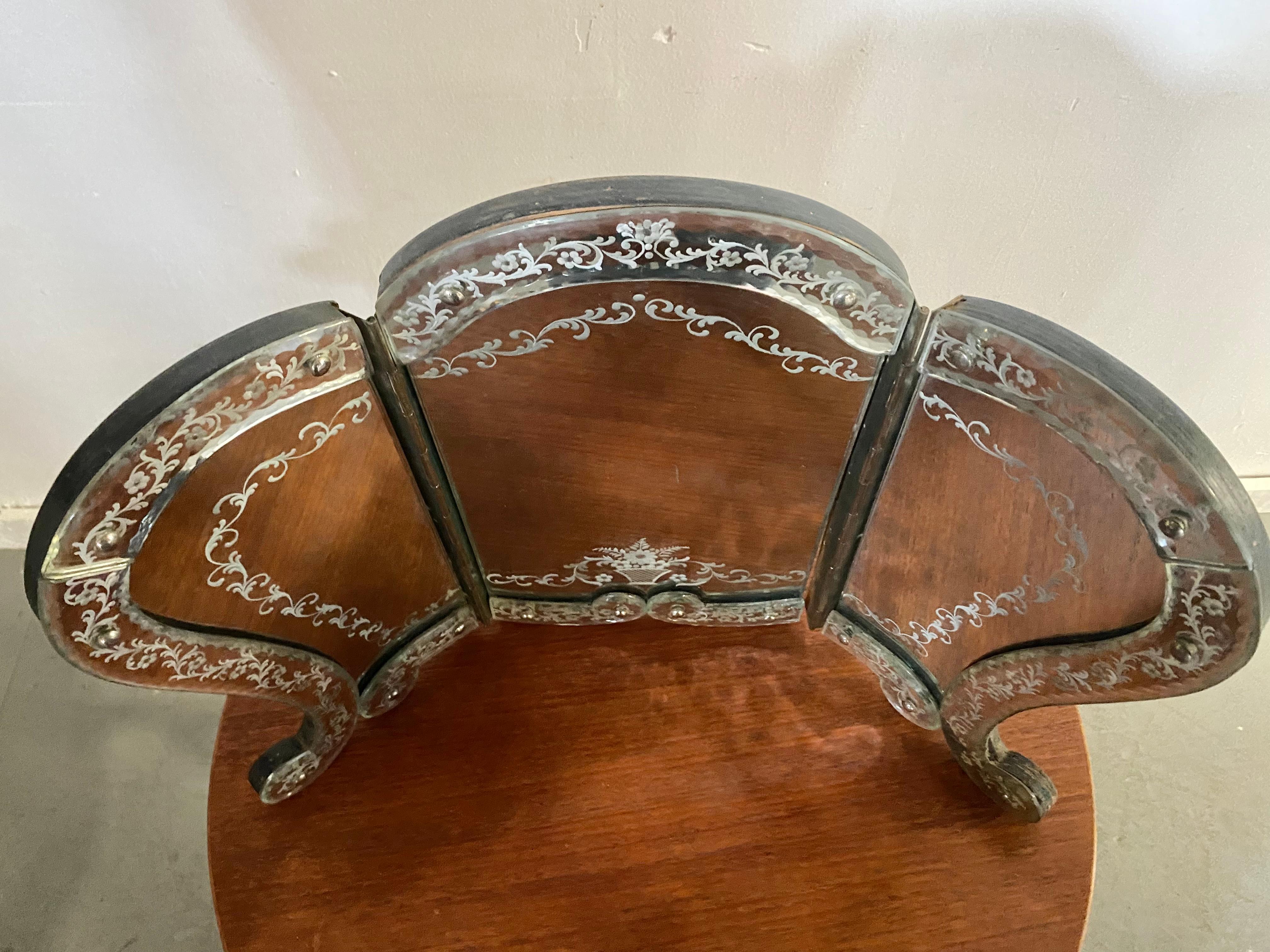 vintage trifold vanity mirror
