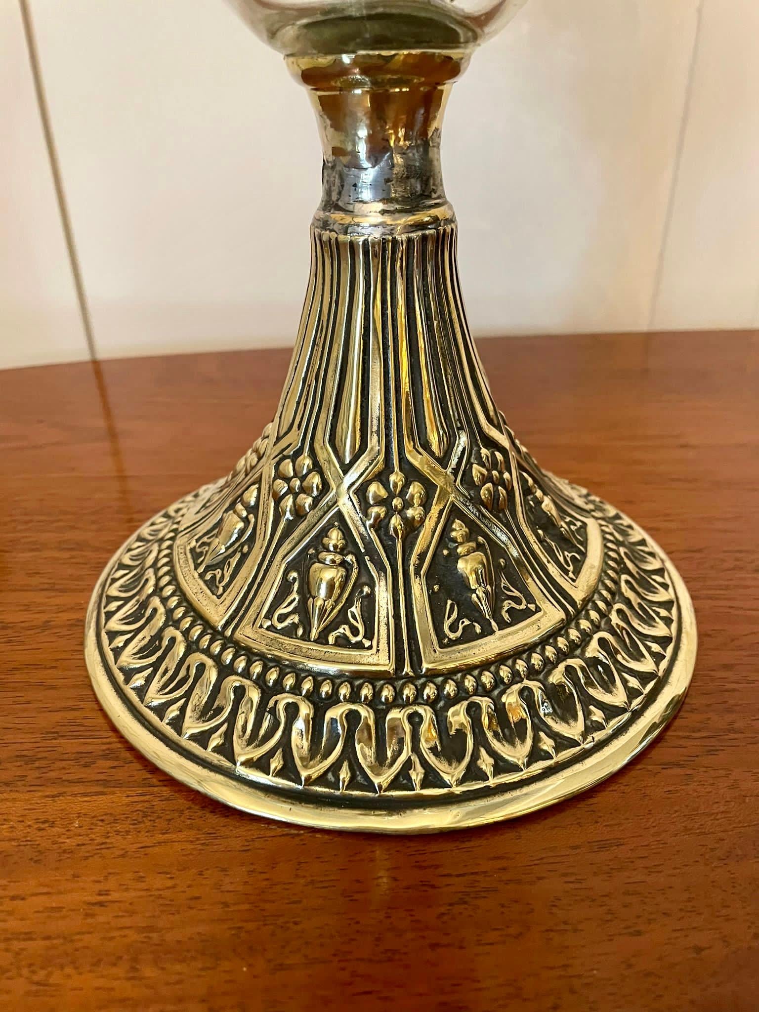 Unusual Antique Victorian Chimneyless Ornate Oil Lamp 2