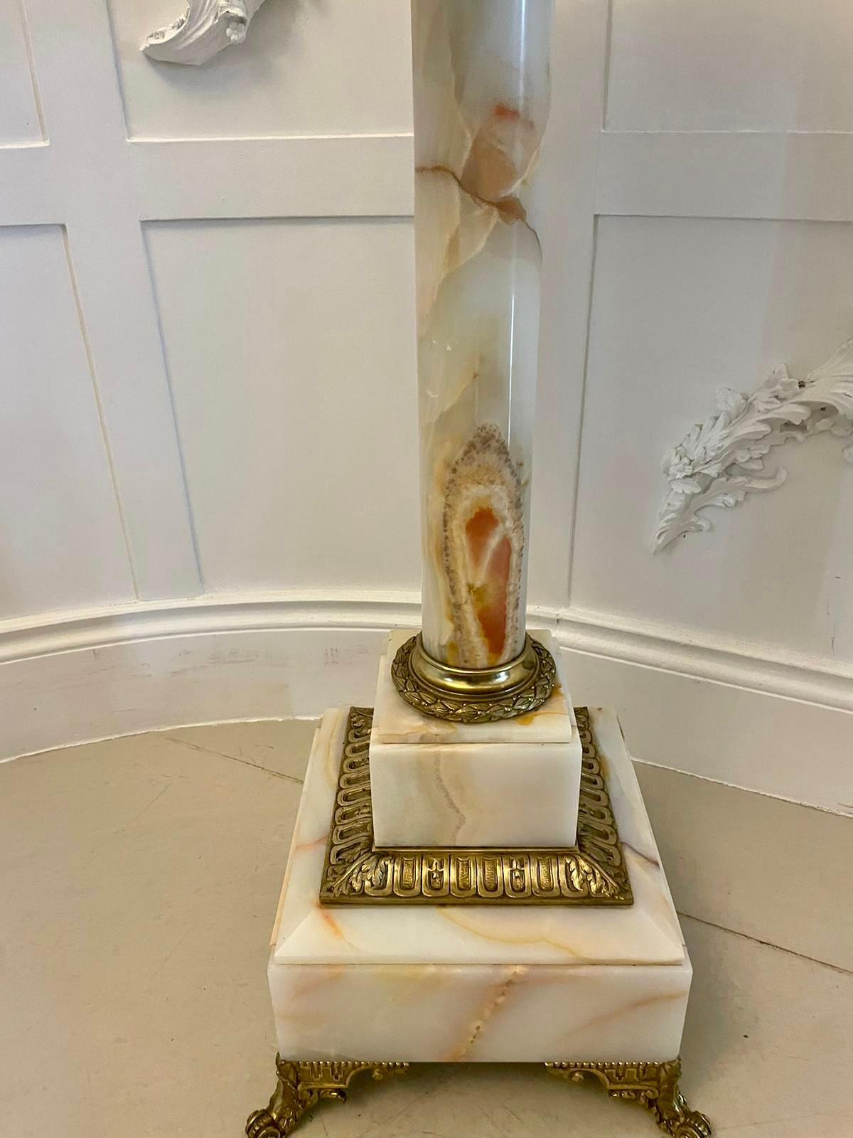 Unusual Antique Victorian French Onyx and Ormolu Extending Floor Lamp In Good Condition In Suffolk, GB