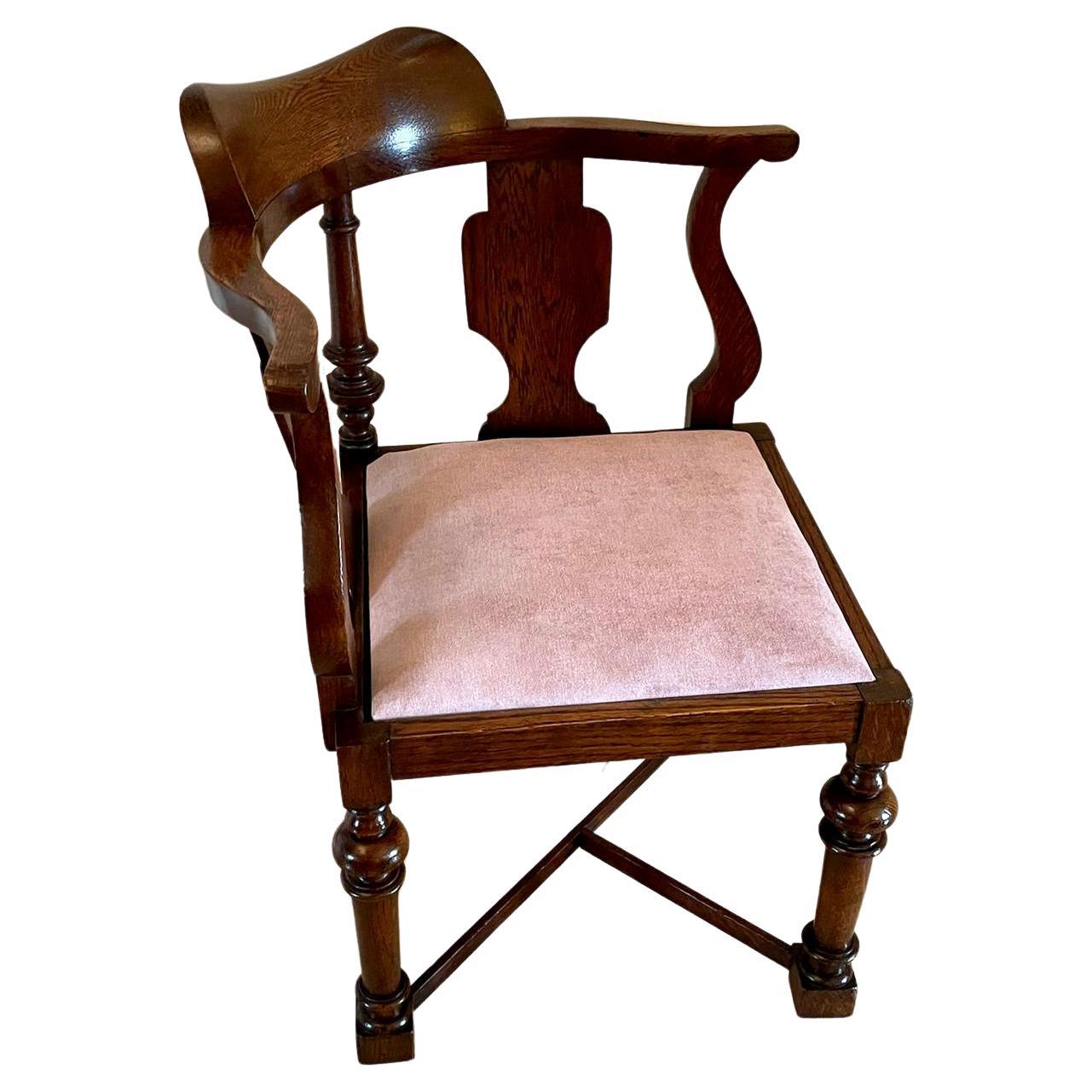 Chaise d'angle ancienne et inhabituelle en chêne de style victorien