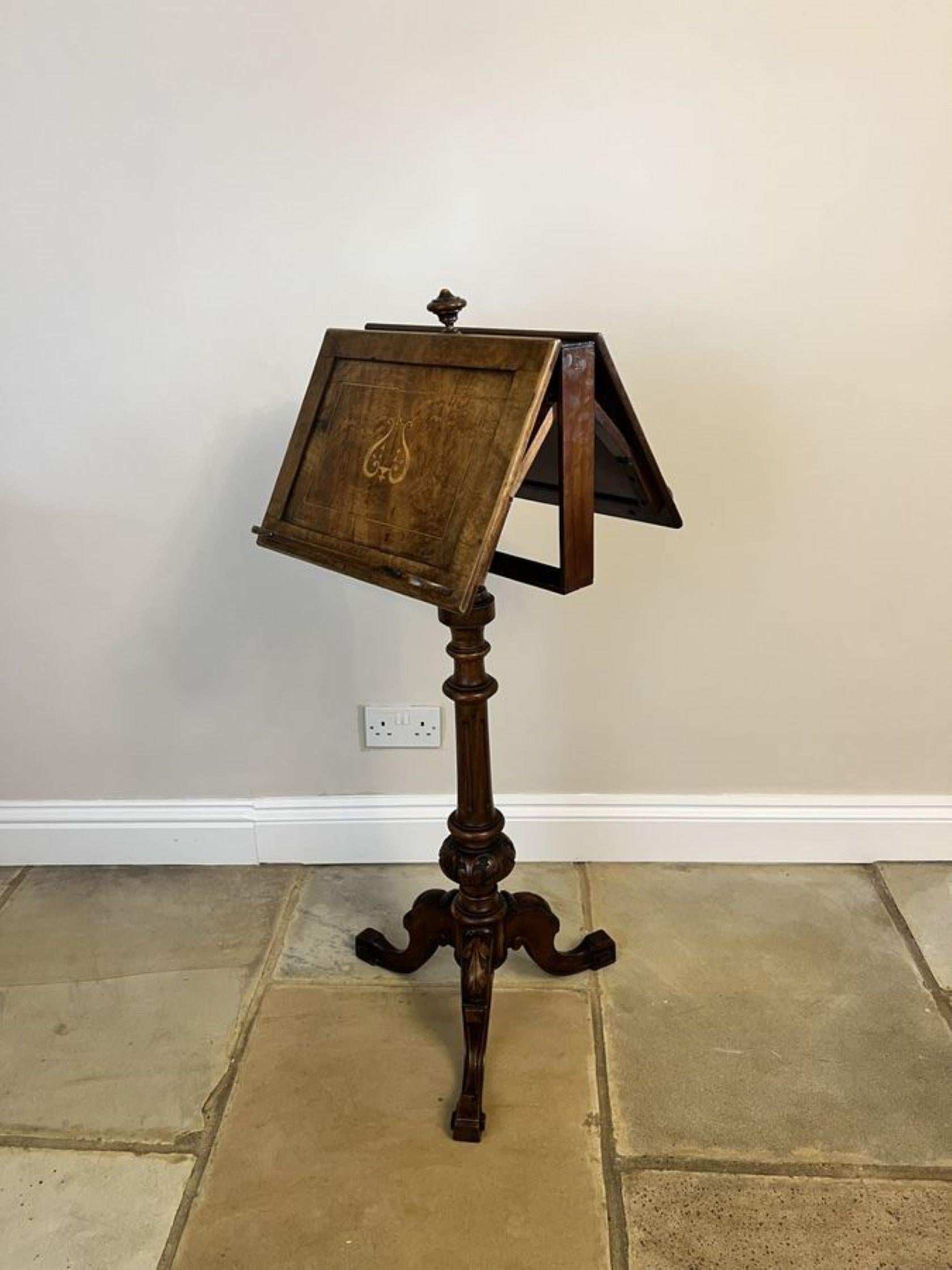 Unusual antique Victorian quality burr walnut inlaid duet music stand  In Good Condition For Sale In Ipswich, GB