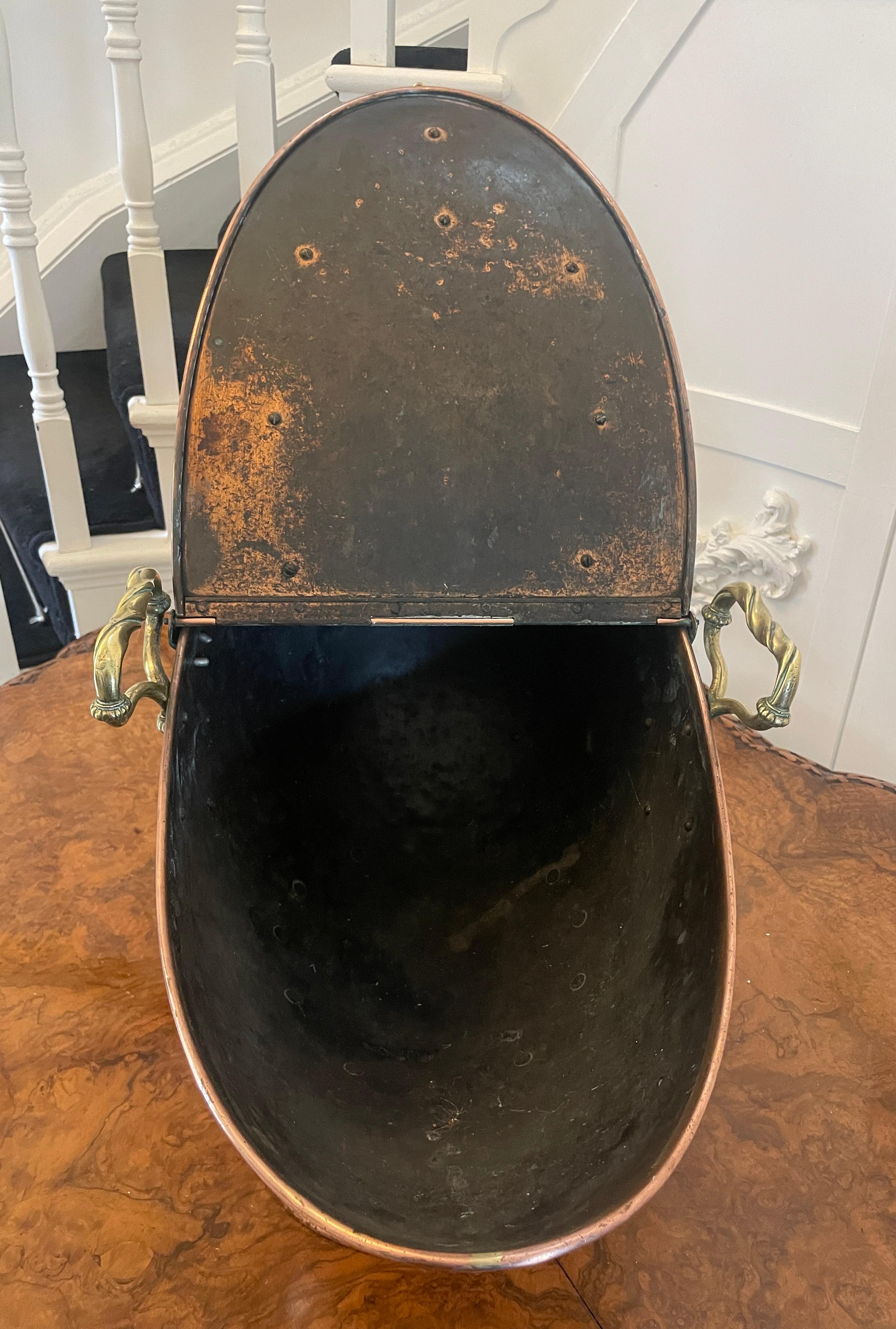 Unusual Antique Victorian Quality Copper and Brass Large Coal Scuttle  In Good Condition For Sale In Suffolk, GB