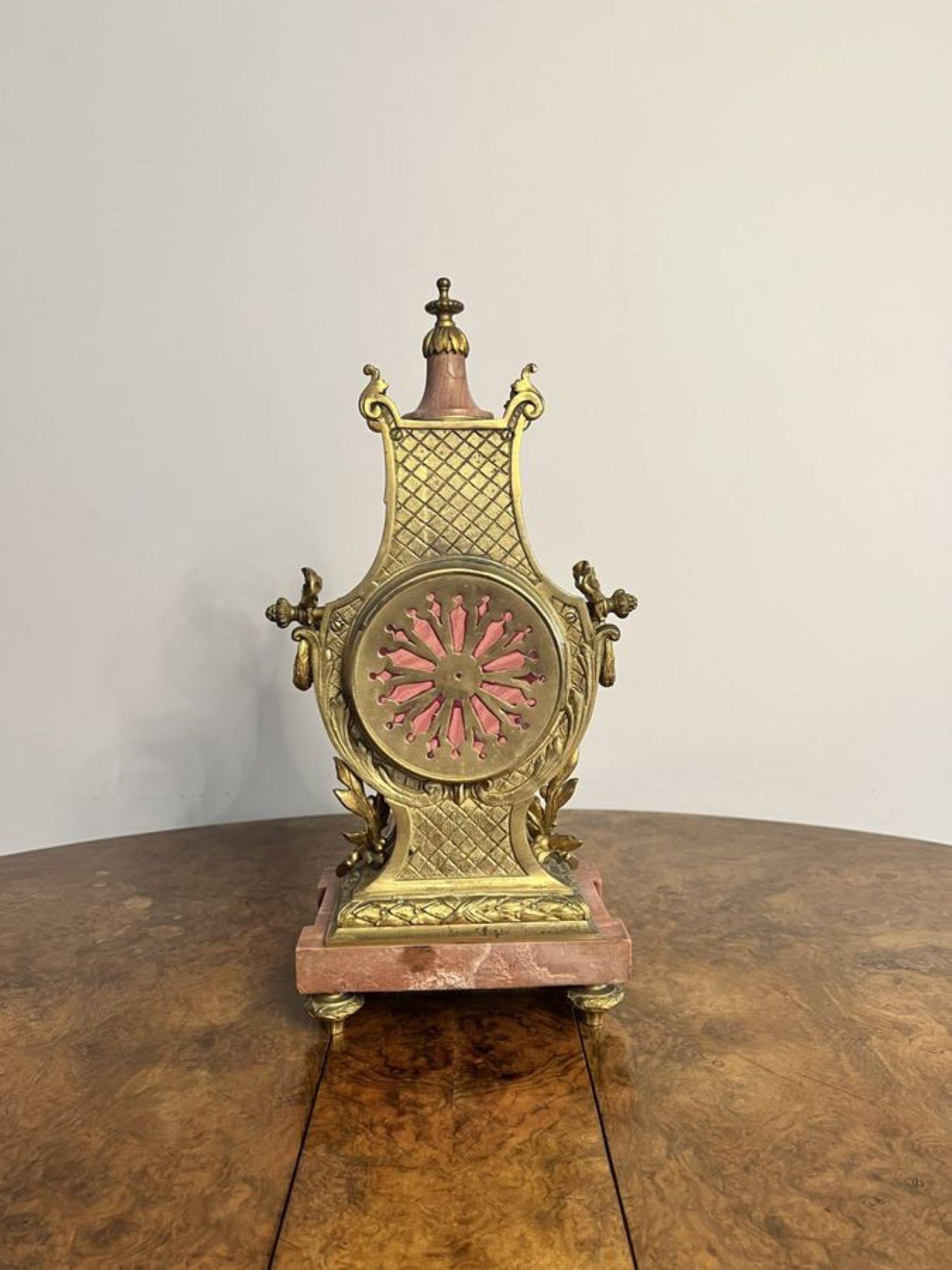 Inhabituelle horloge de cheminée française ancienne de qualité victorienne  en vente 1