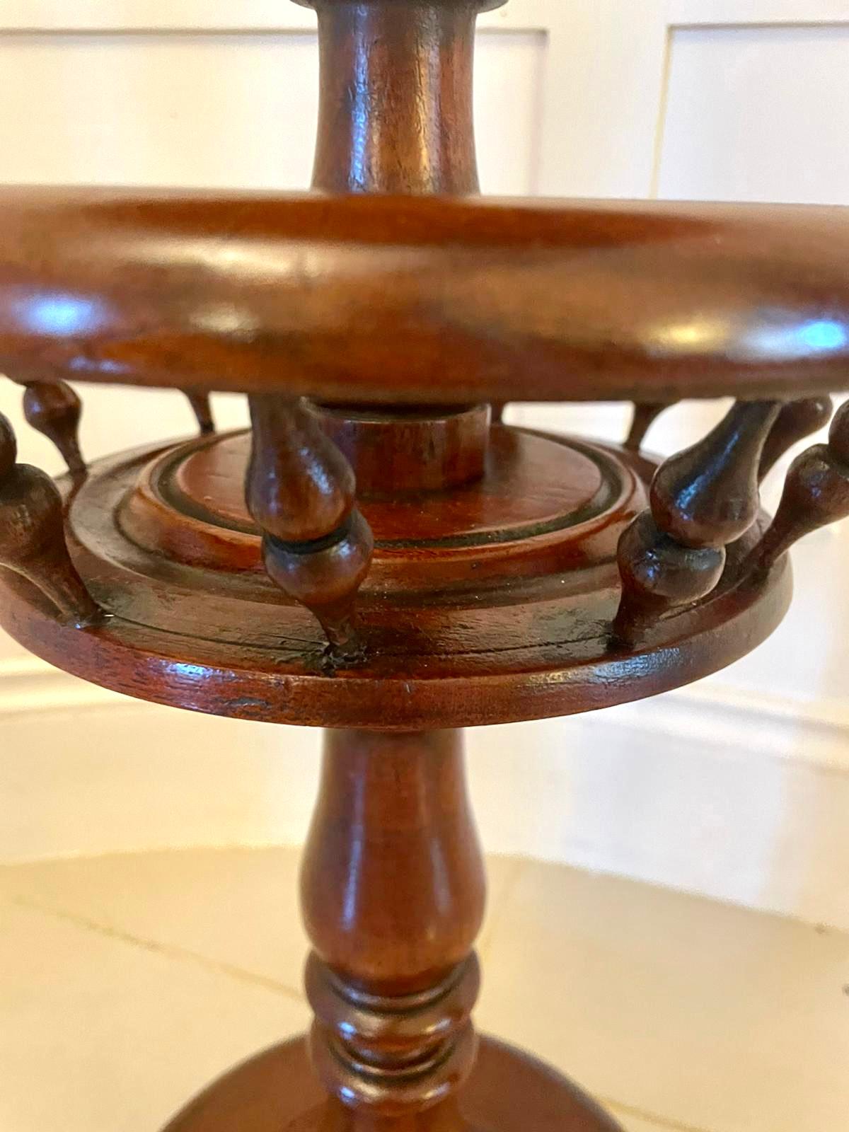Unusual Antique Victorian Quality Mahogany Circular Lamp Table For Sale 4