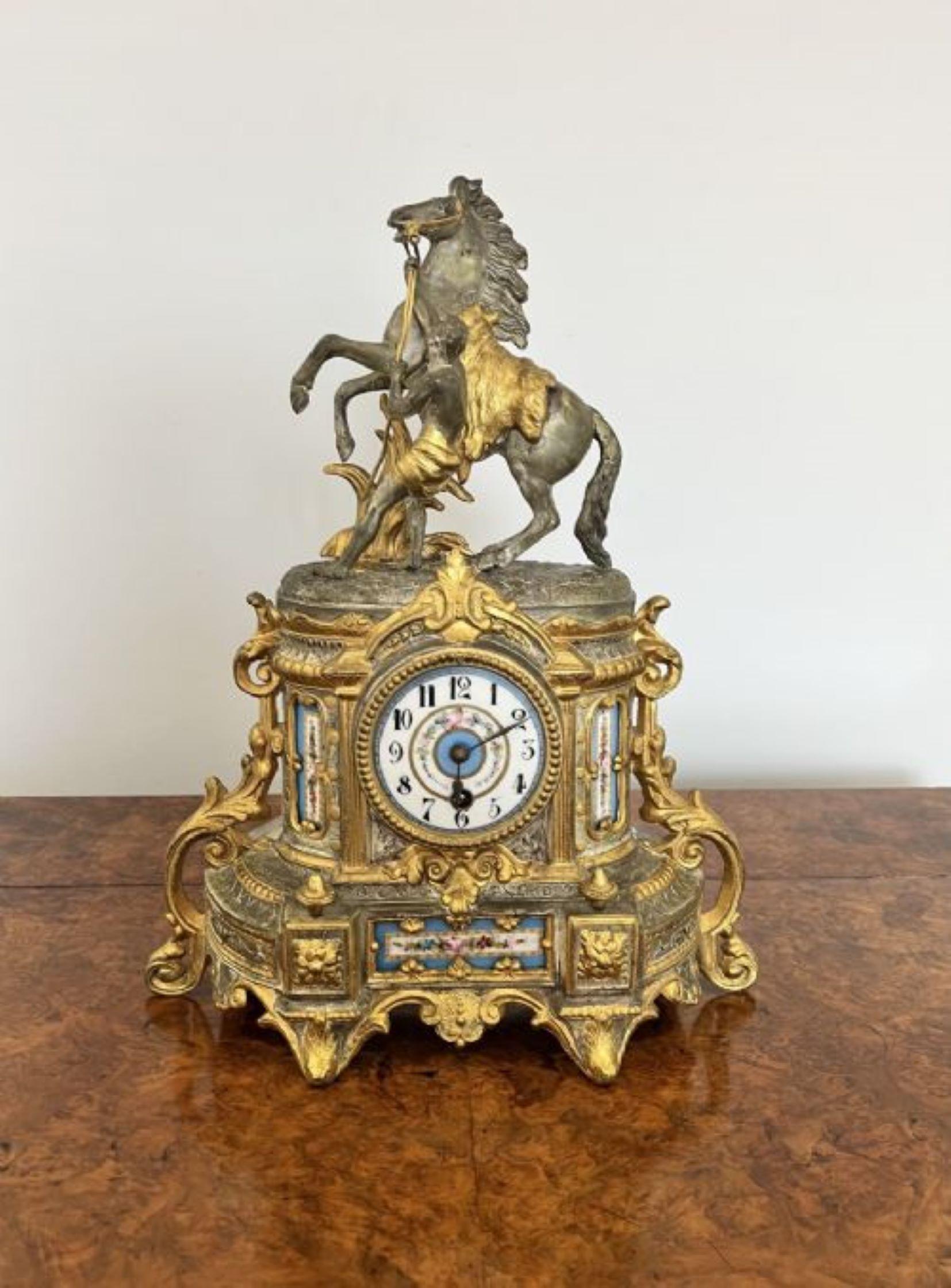 Unusual antique Victorian quality marble eight day mantle clock having a unusual In Good Condition For Sale In Ipswich, GB