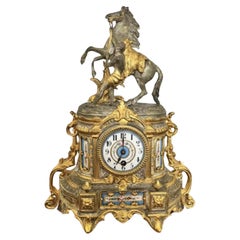 Unusual antique Victorian quality marble eight day mantle clock having a unusual