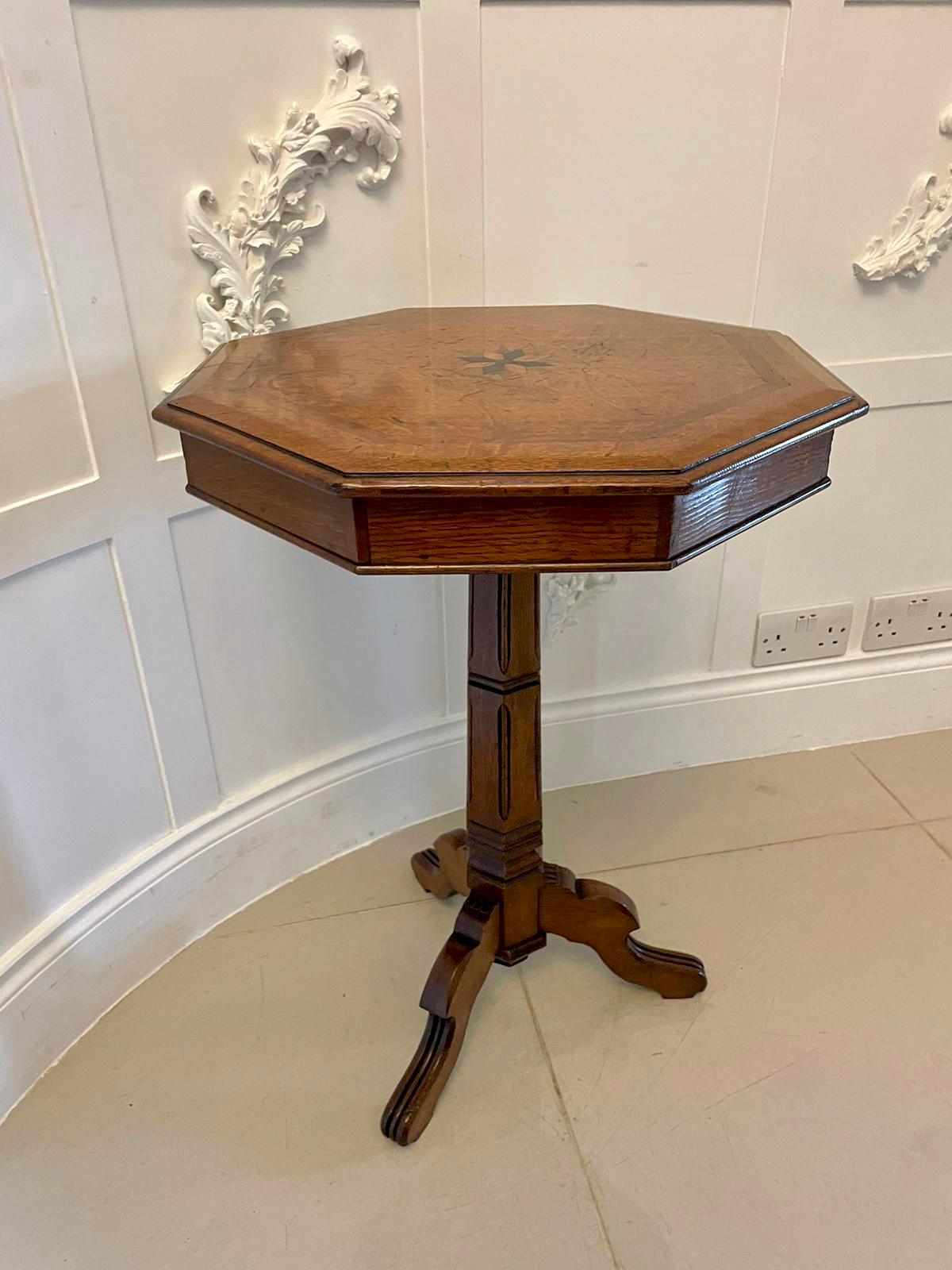 Unusual Antique Victorian Quality Oak Lamp Table  For Sale 4