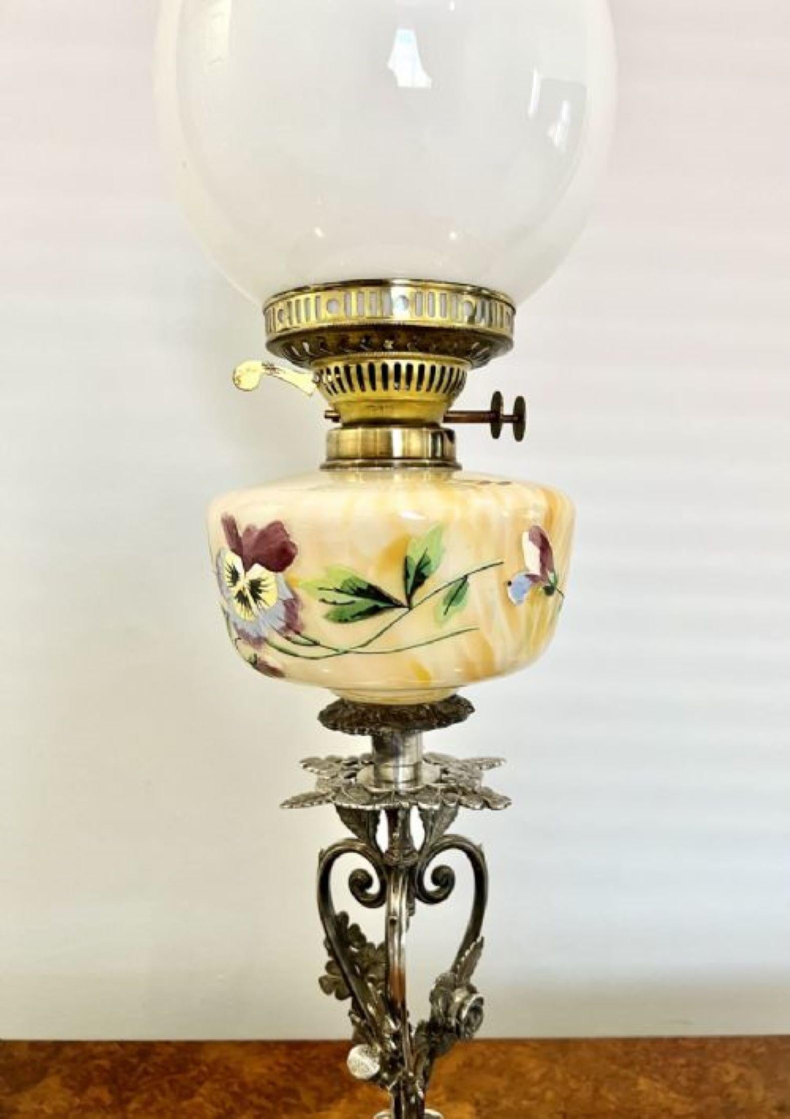 Unusual antique Victorian quality ornate silver plated oil lamp  In Good Condition For Sale In Ipswich, GB