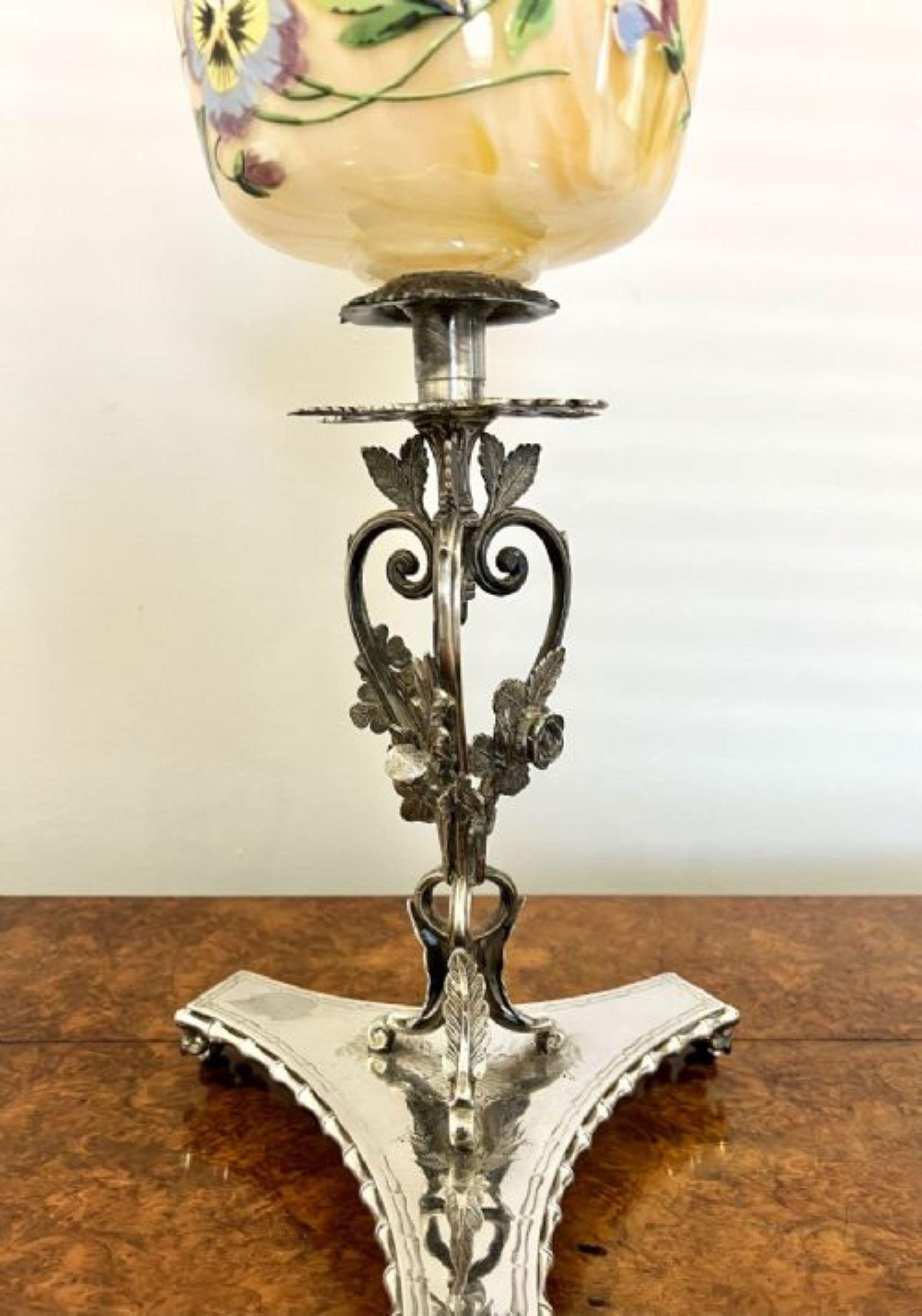 Ungewöhnliche antike versilberte Öllampe in viktorianischer Qualität  (19. Jahrhundert) im Angebot