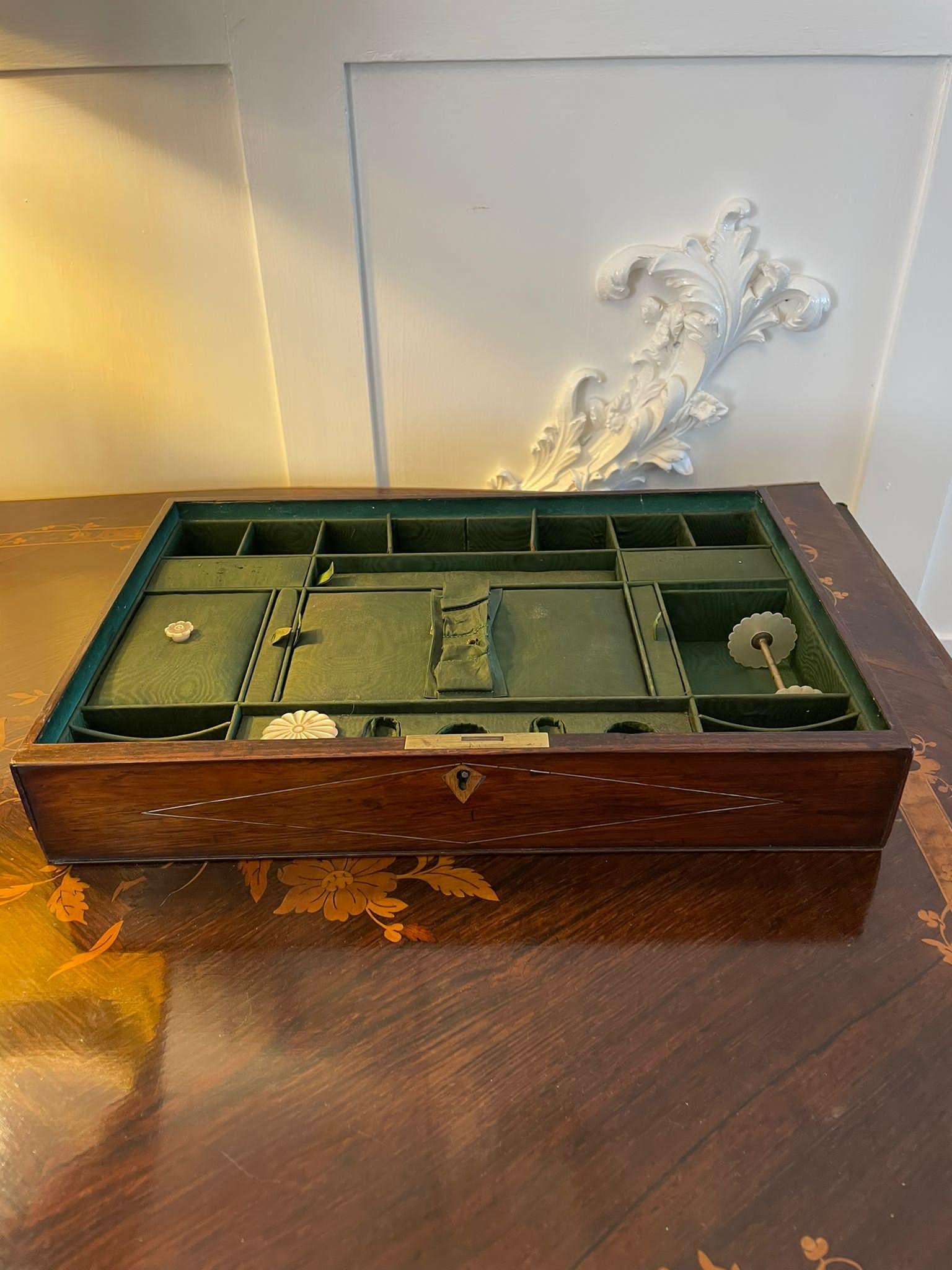 Ungewöhnliche antike viktorianische Qualität Palisander Schreibbox im Angebot 4