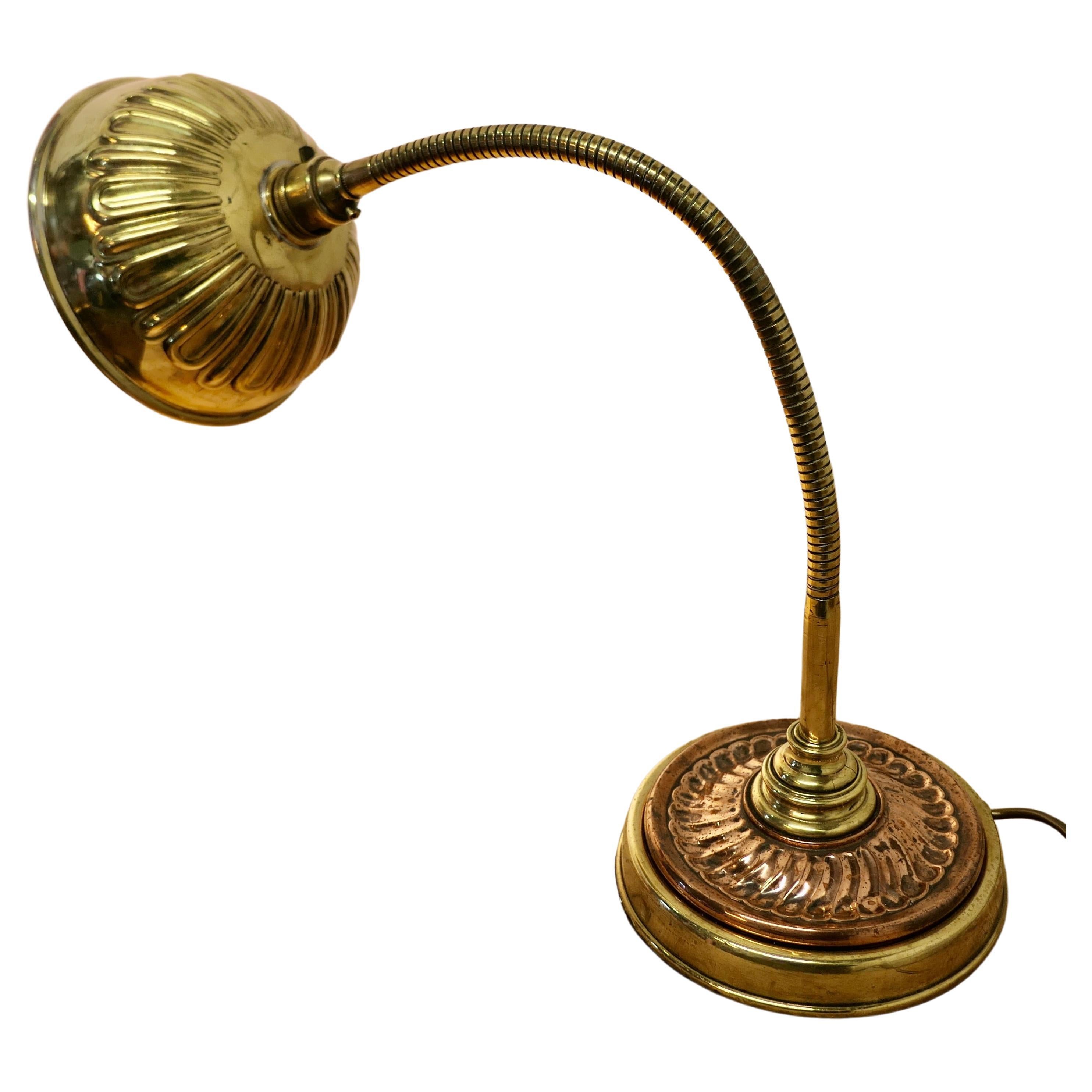 Außergewöhnliche Art Deco Bankers Schreibtischlampe, in Kupfer und Messing   