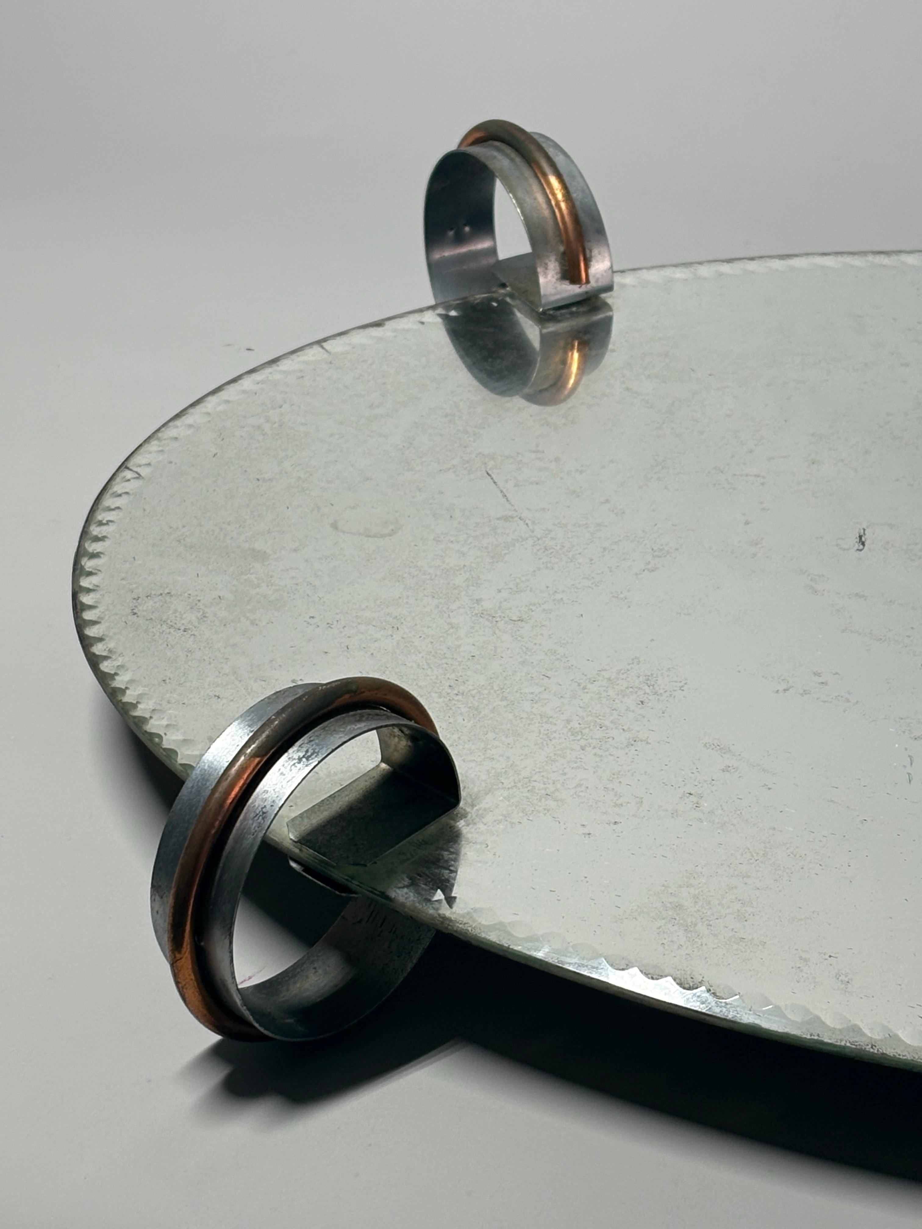 Unusual Art Deco period Surtout-de-table / mirrored plateau/ centerpiece en Bastante bueno estado para la venta en Sleepy Hollow, NY