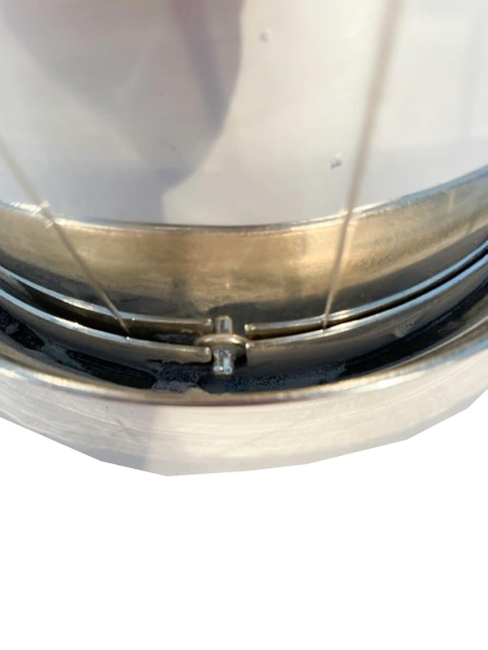 Unusual Art Deco Silver Plate Ice Bucket W/Ice Drain & Detachable Saucer For Sale 3