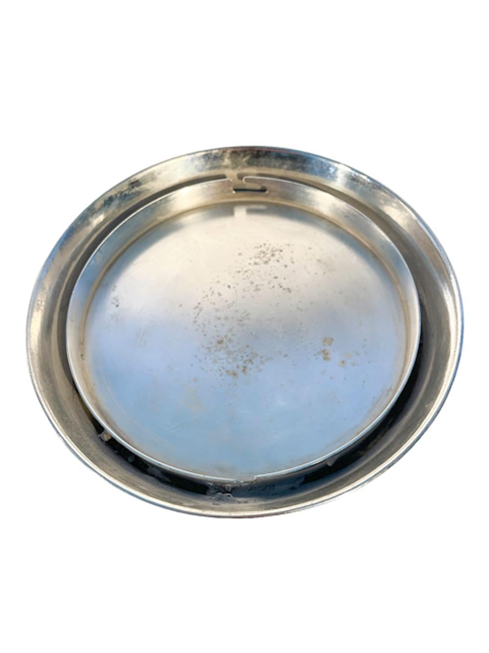 Unusual Art Deco Silver Plate Ice Bucket W/Ice Drain & Detachable Saucer For Sale 2
