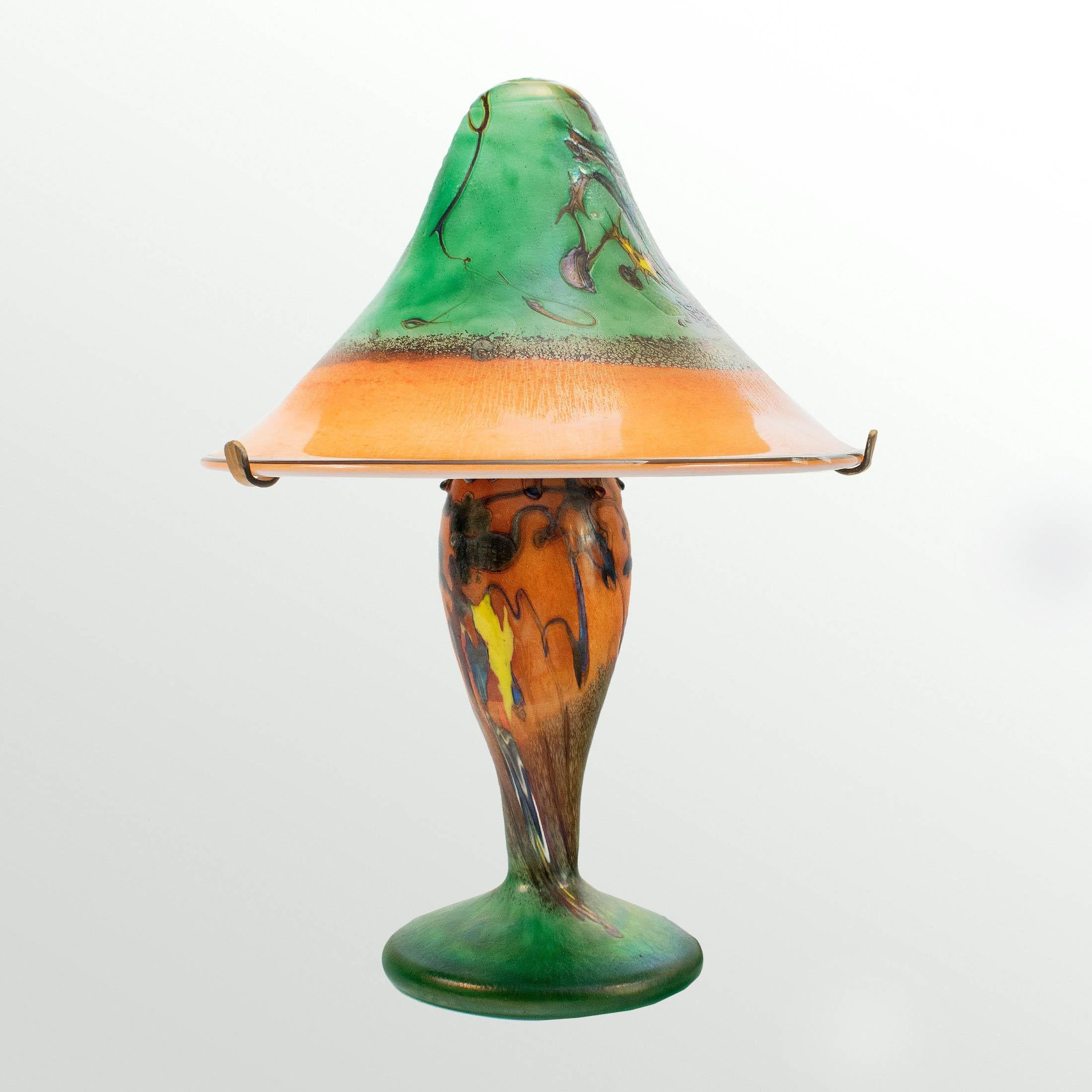 Glass French Art Nouveau mushroom table lamp in glass of colours of green and red For Sale