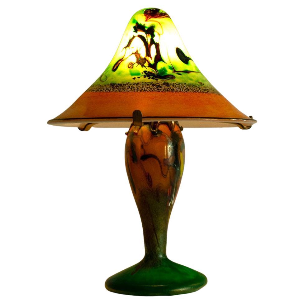 French Art Nouveau mushroom table lamp in glass of colours of green and red For Sale