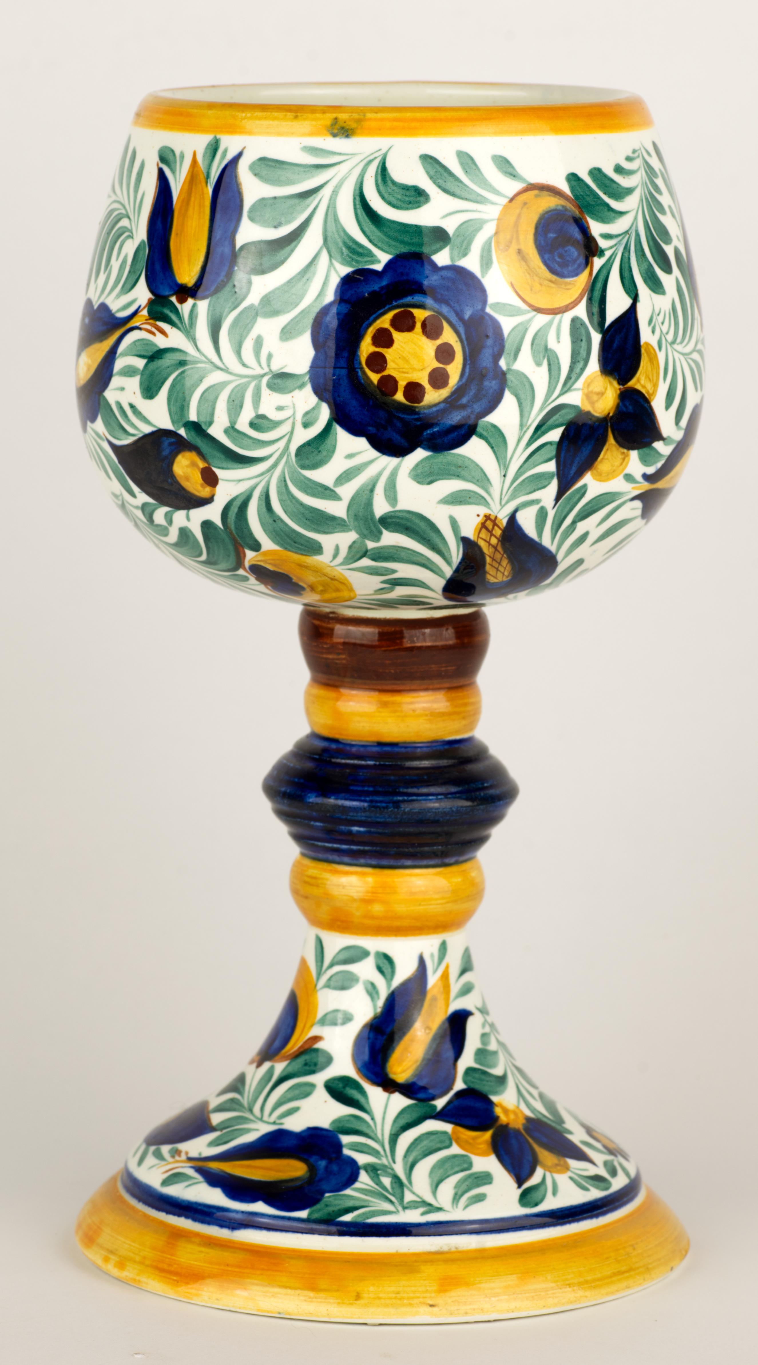 Arts and Crafts Insolito vaso a calice con piede di Schwaz, Austria, arte e artigianato in vendita