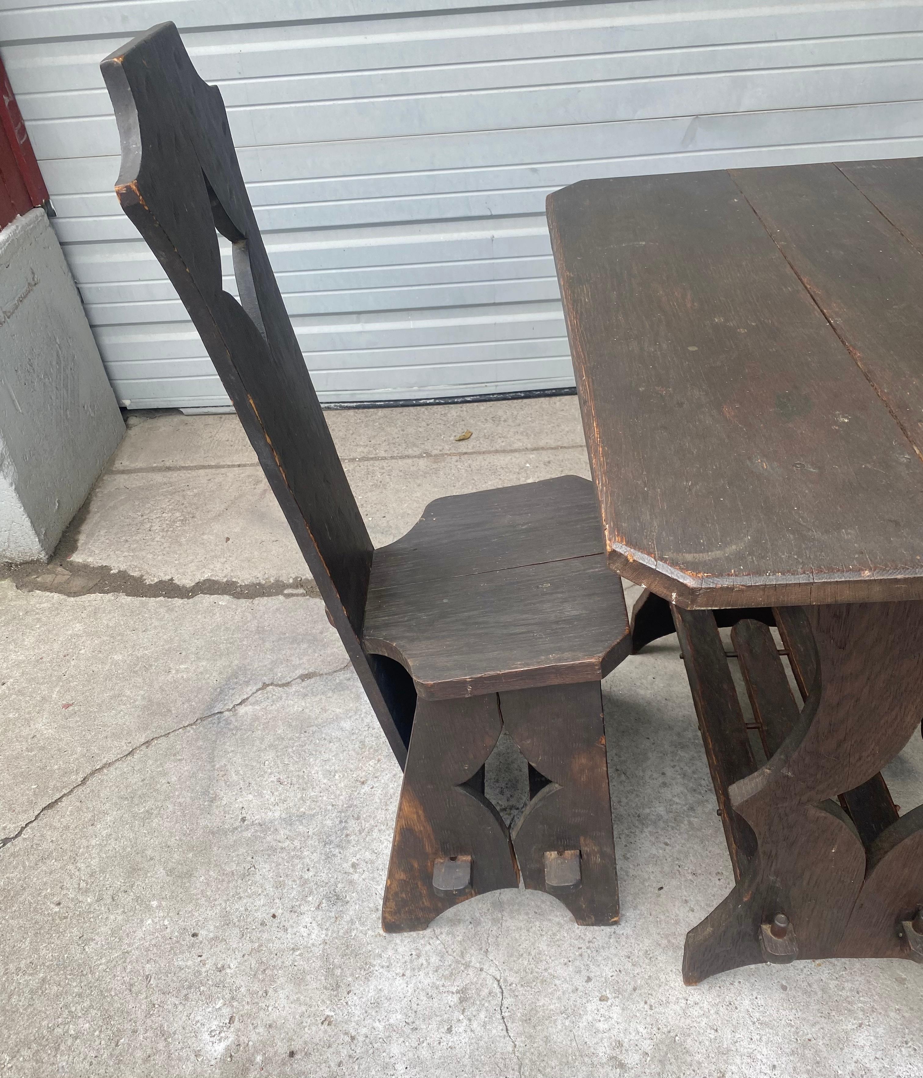 Unusual  Arts and Crafts Pub / Bistro Table and Chairs manner of Limbert For Sale 1
