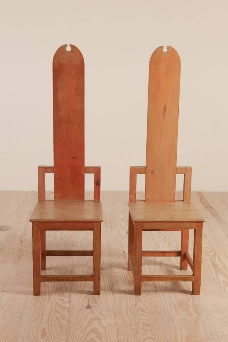 Pair of Unusual Swedish Arts & Crafts Chairs, Origin: Sweden, Circa 1900 - 1910 In Excellent Condition For Sale In New York, NY