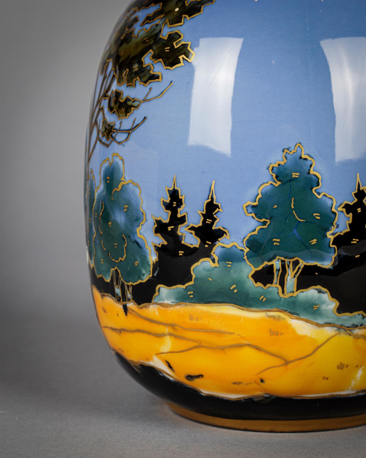 Unusual Austrian Vase, Riessner Stellmacher and Kessel, 20th century In Good Condition For Sale In New York, NY