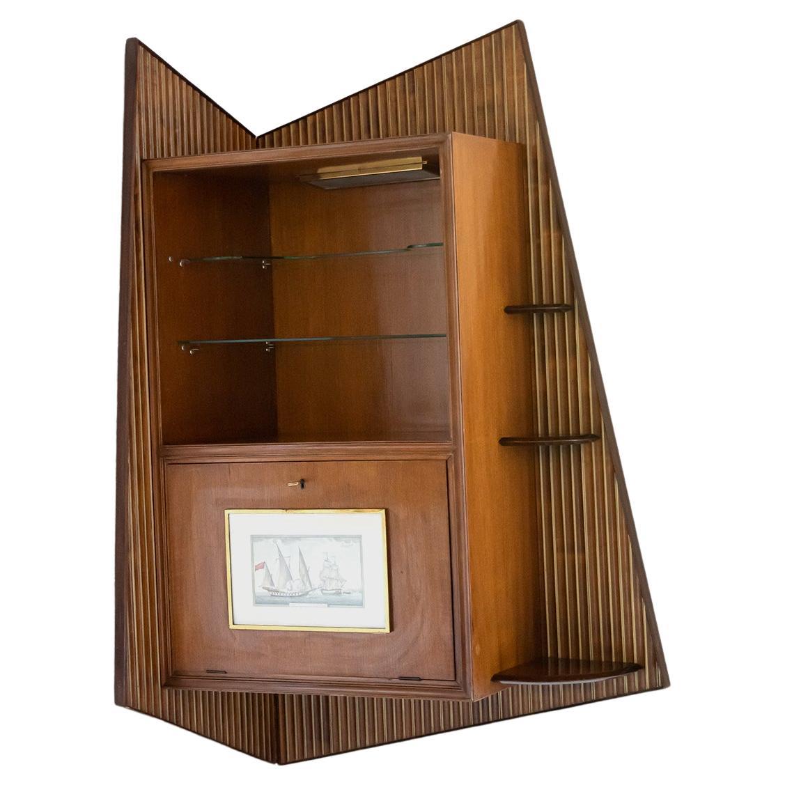 UNUSUAL BAR CORNER CABINET IN THE MANNER OF GIO PONTI, Italy 1950s. For Sale