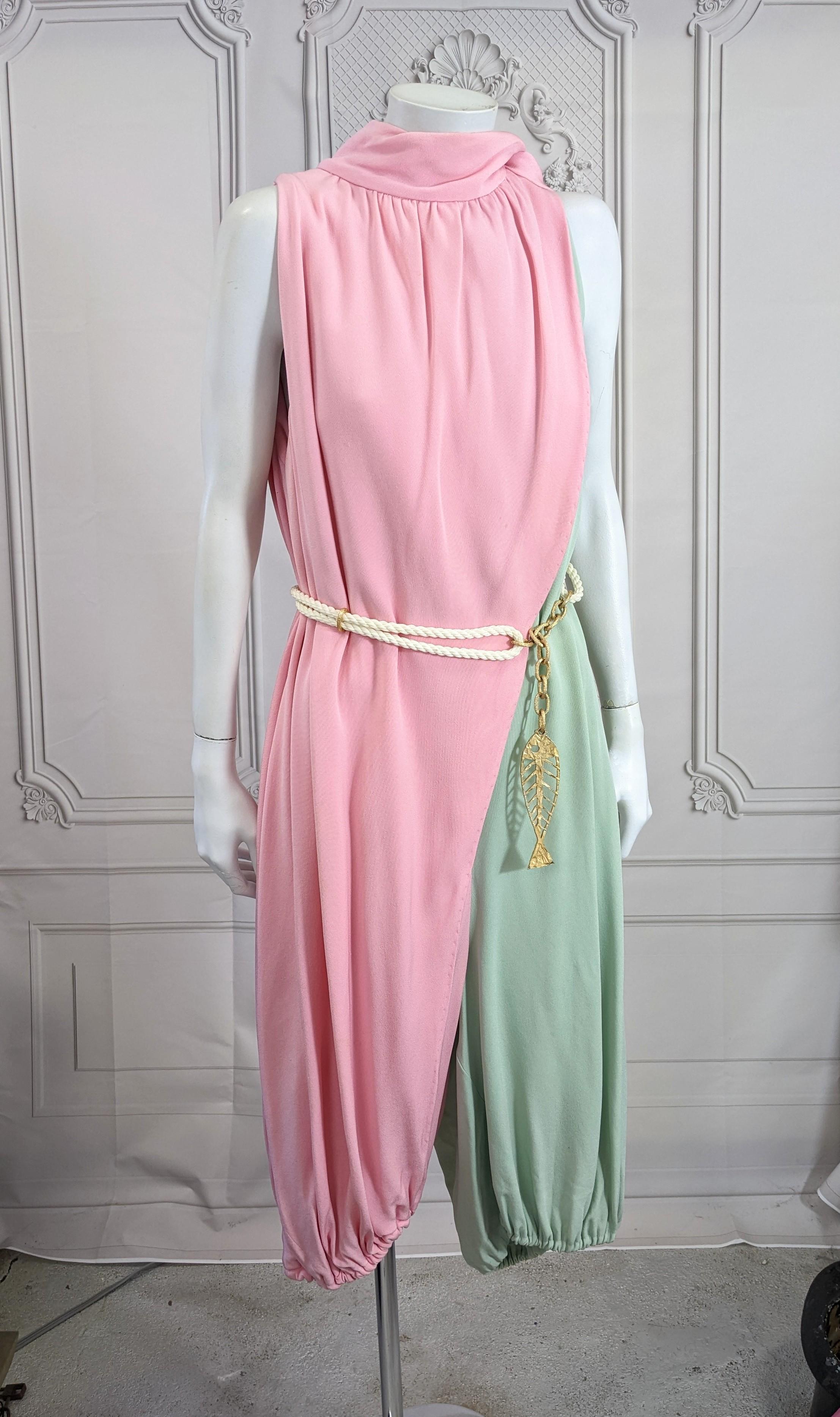 Unusual Bill Blass Bicolor Crepe Balloon Jumpsuit In Good Condition For Sale In New York, NY