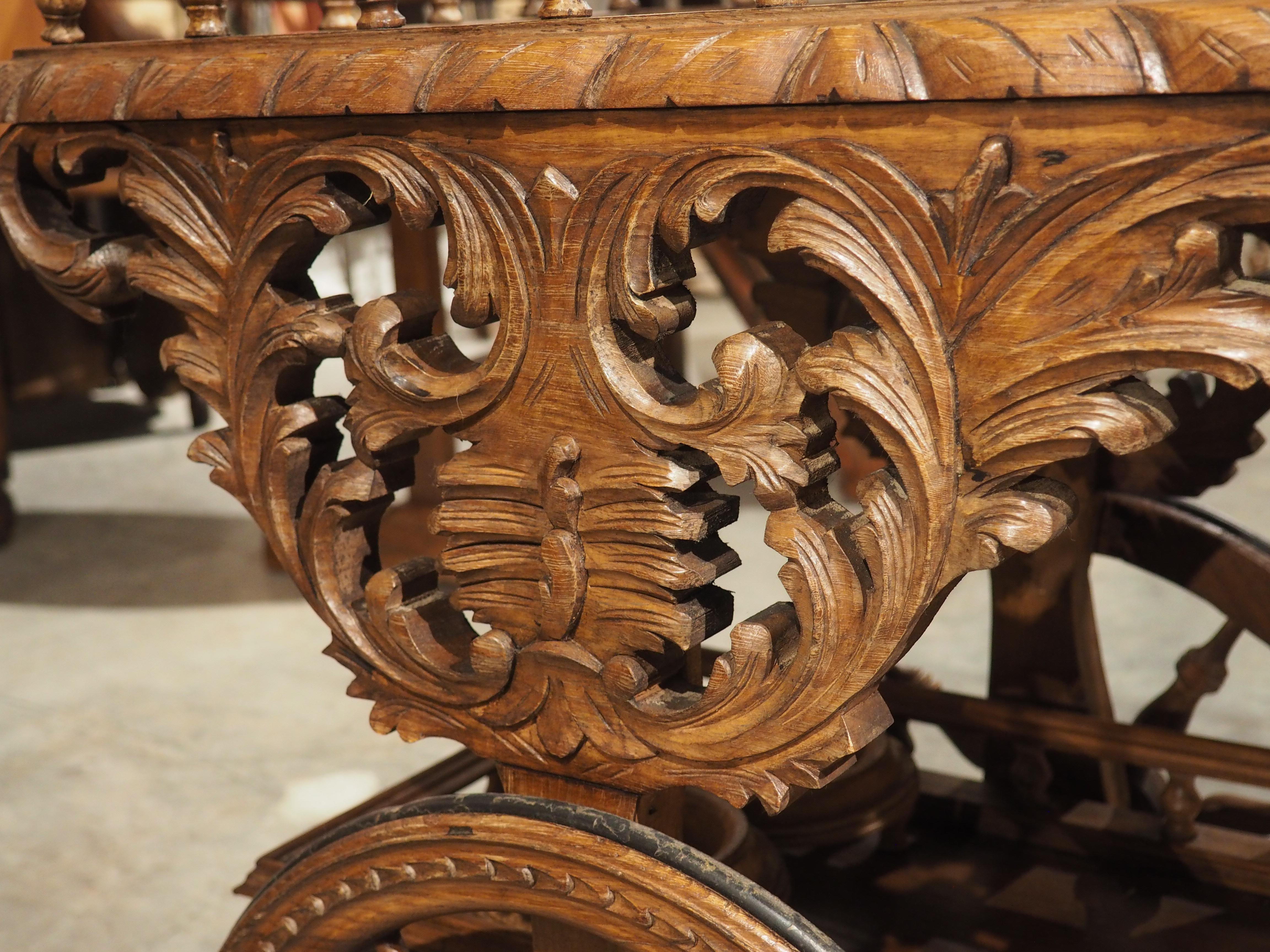 Unusual Carved Oak Bar Cart from Brittany, France, Early 1900s In Good Condition In Dallas, TX