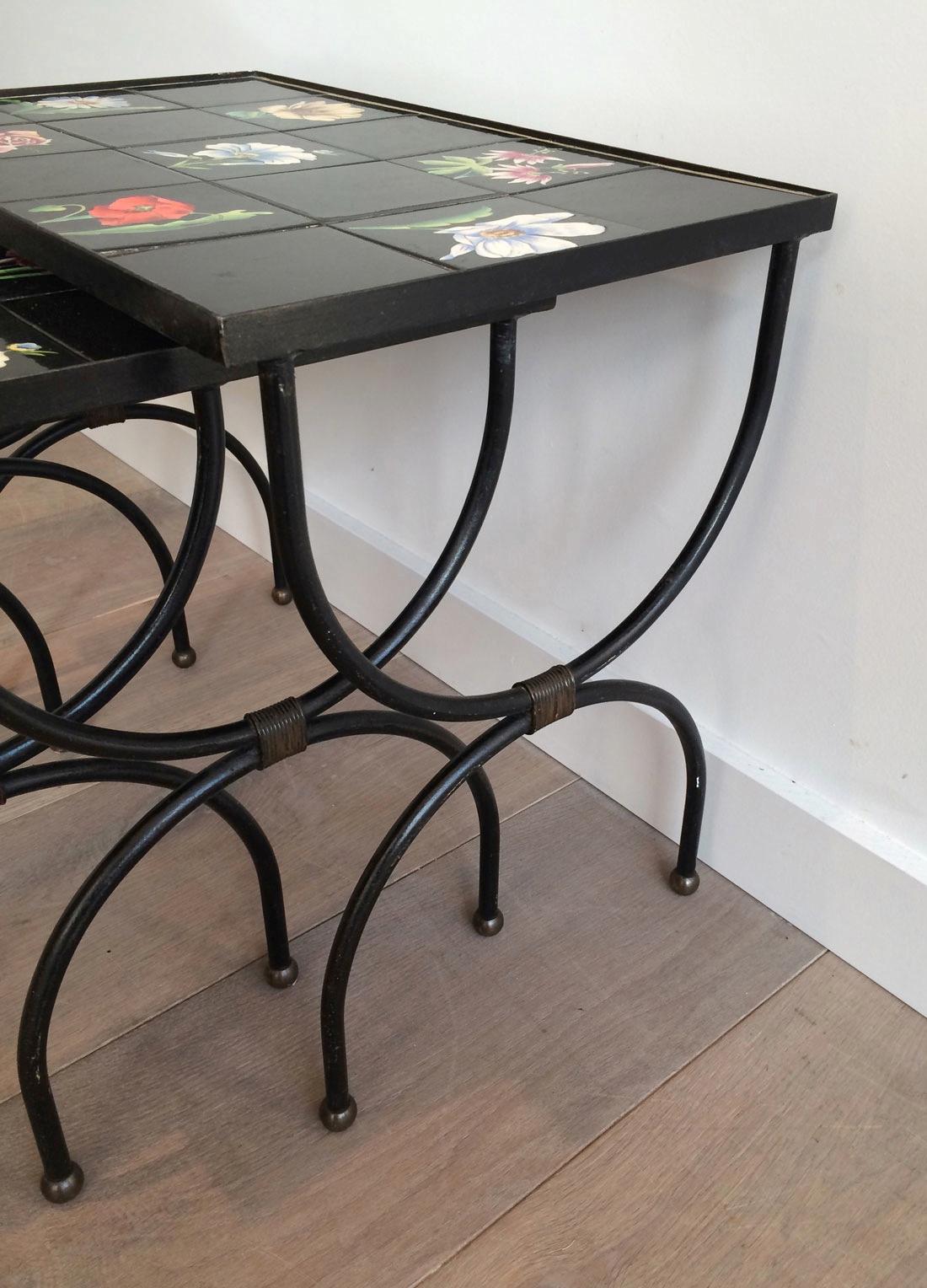 Unusual Ceramic and Black Iron Nesting Tables, French Work, circa 1950 For Sale 2
