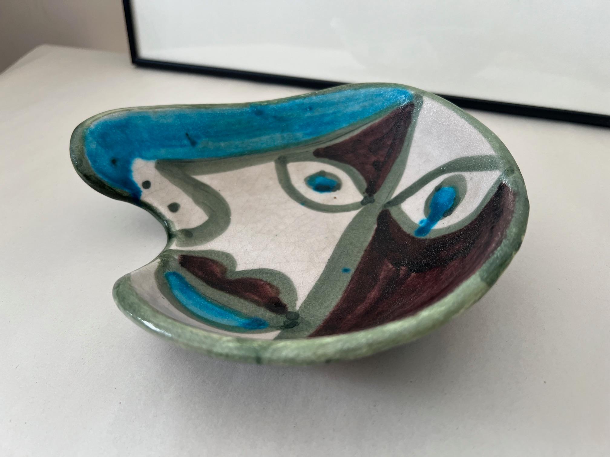 Italian Unusual Ceramic Bowl By Gambone, Italy Ca'1950's For Sale