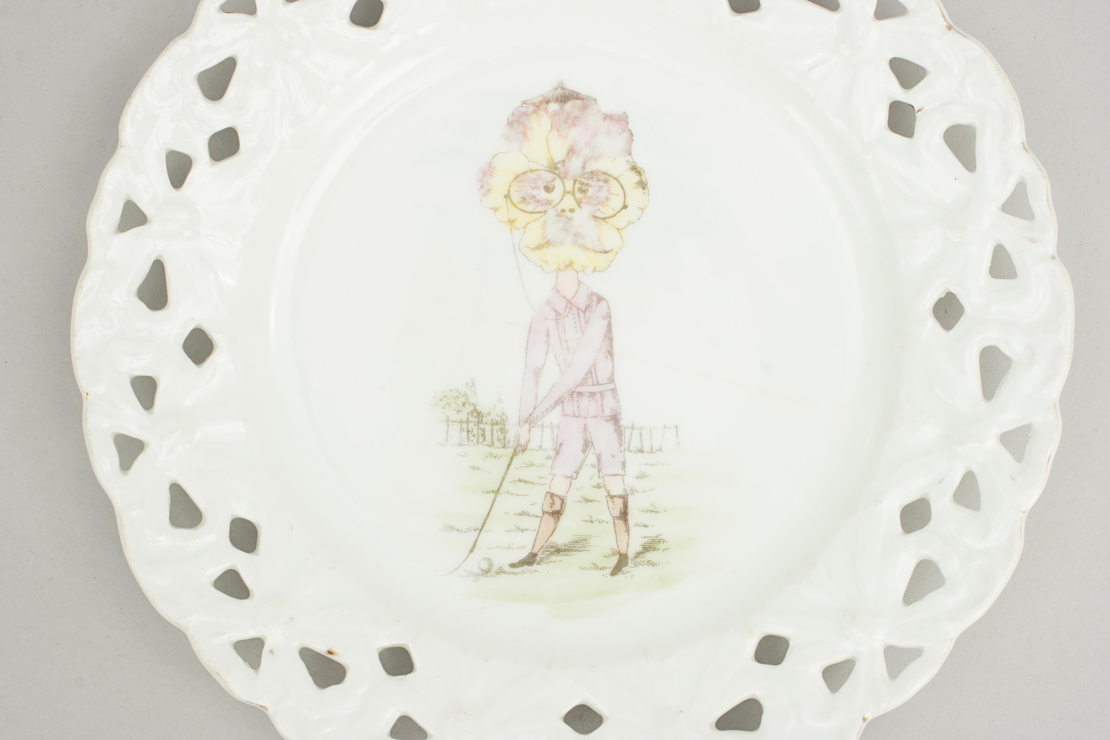 Unusual Ceramic Golf Plate With Flower For Sale 2