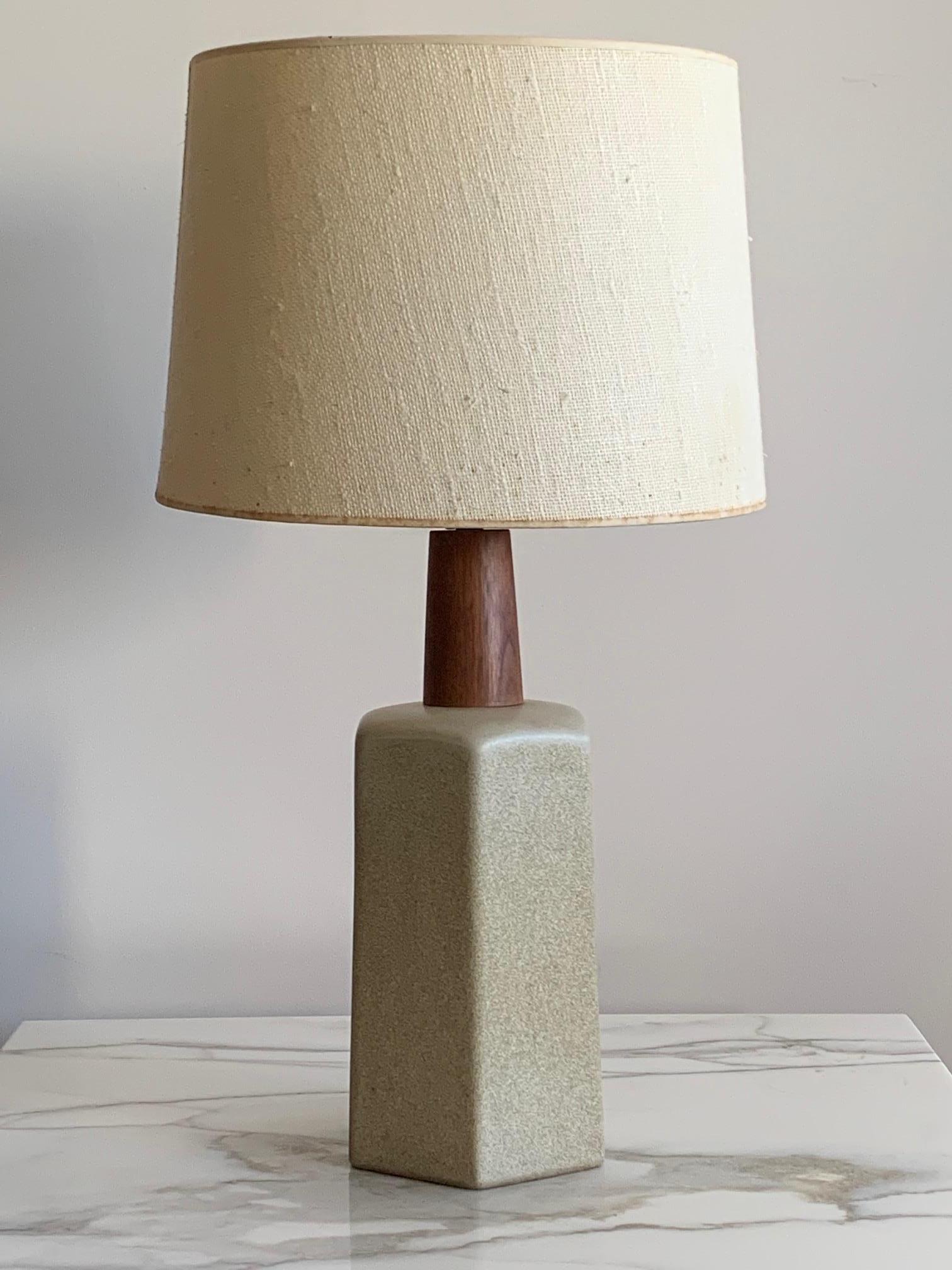 Ungewöhnliche Keramiklampe von Martz im Angebot 7
