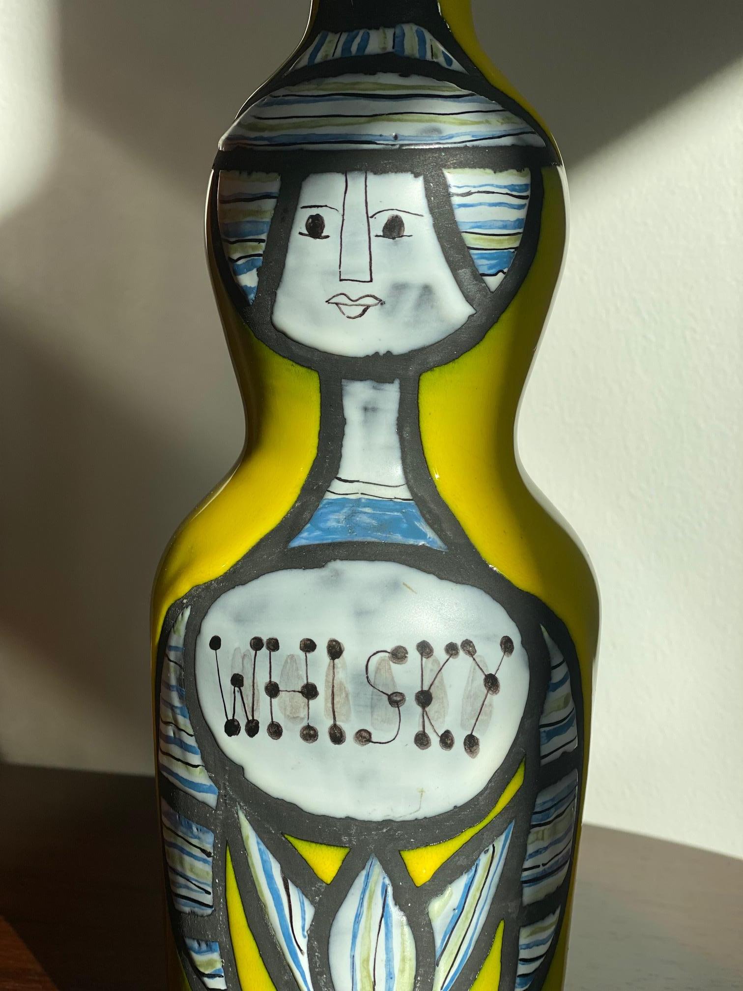 Ungewöhnliche Keramikvase „Whisky“-Flasche Signiert Roger Capron, Vallauris 1950er Jahre im Angebot 1
