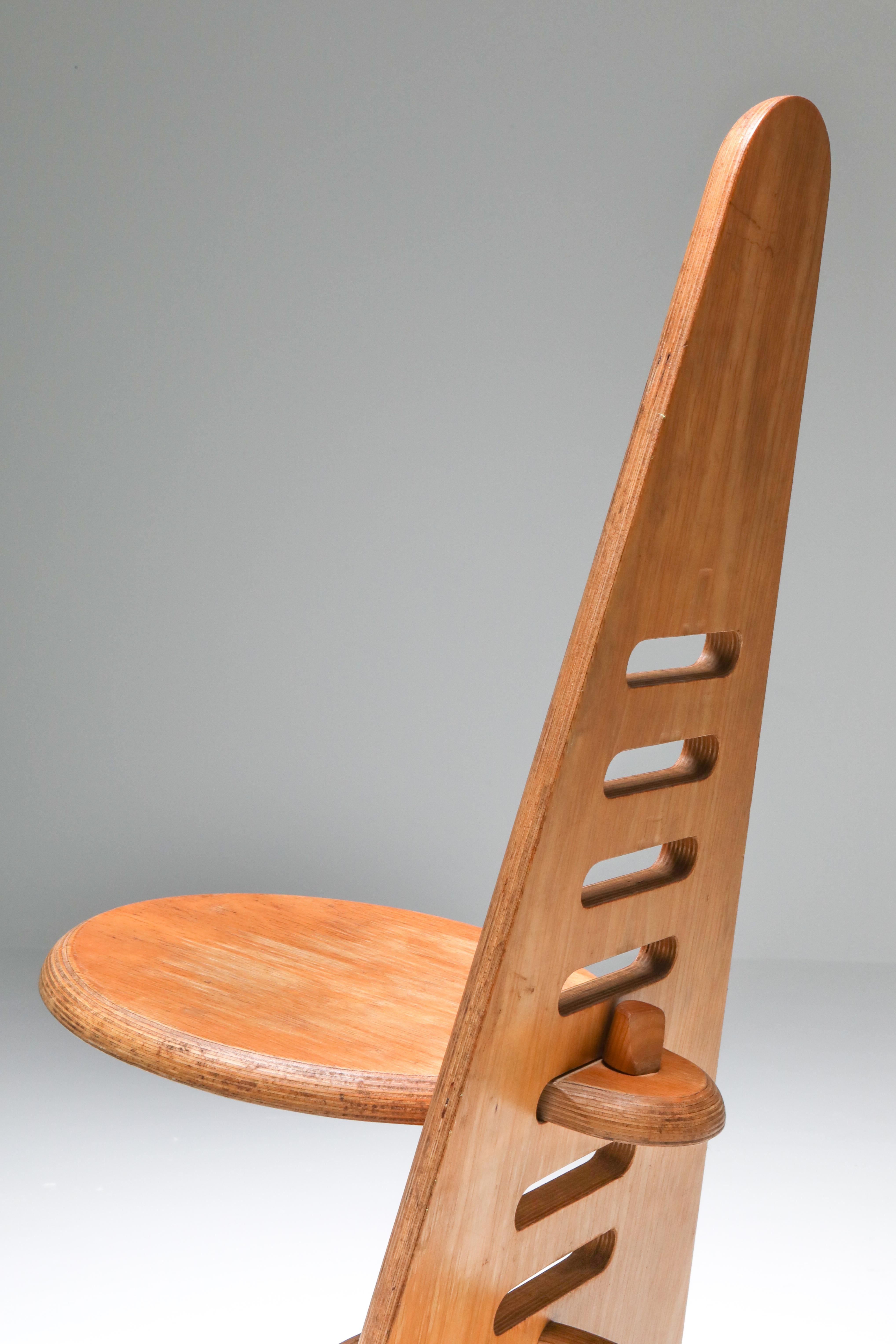 Chaise inhabituelle du designer néerlandais Gijs Boelaars pour Lundia 5