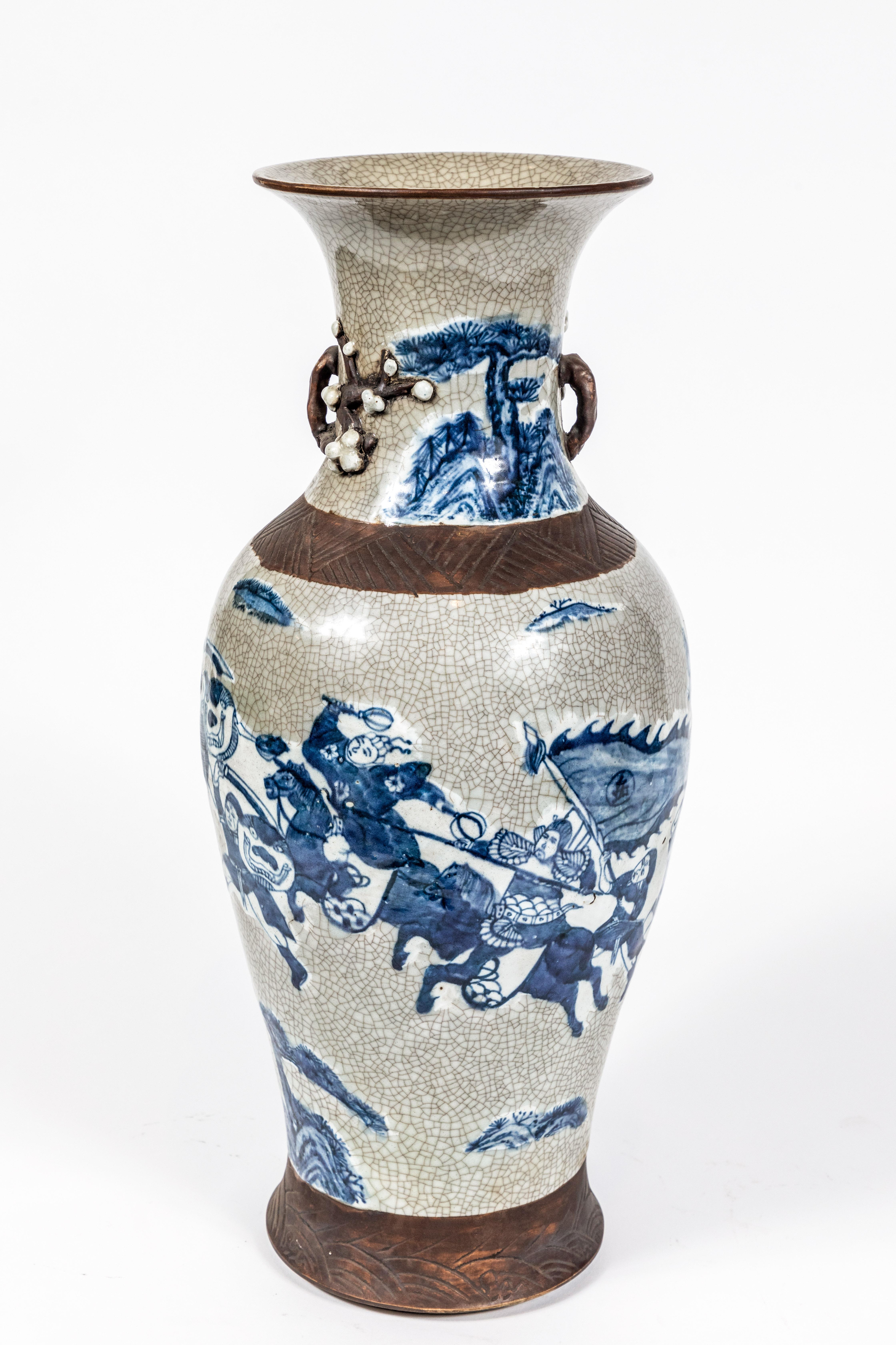 Unusual, Chinese, Gray-and-Blue Urns In Good Condition For Sale In Newport Beach, CA