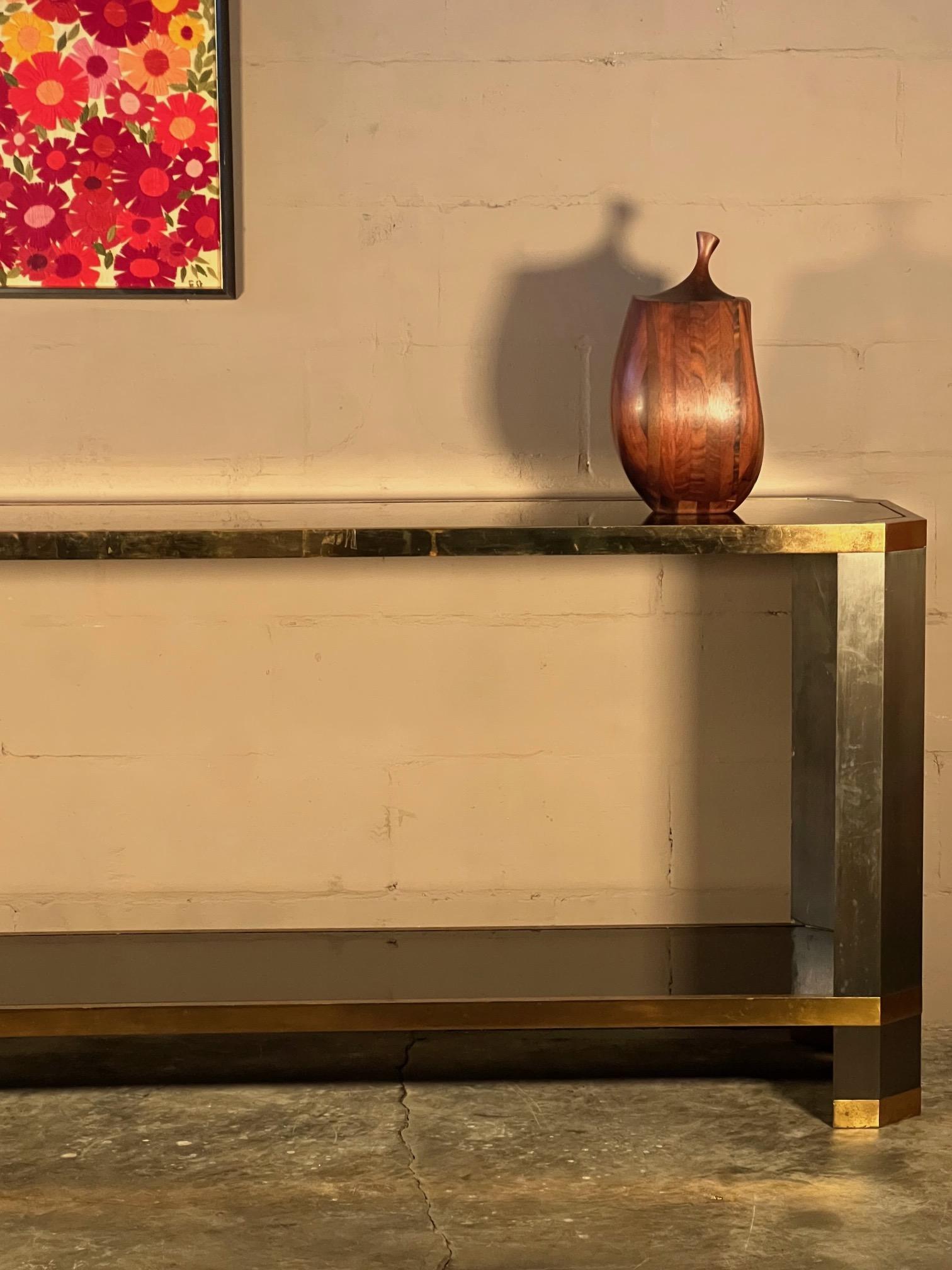 Brass And Black Glass Console Ron Seff, 1970's For Sale 4