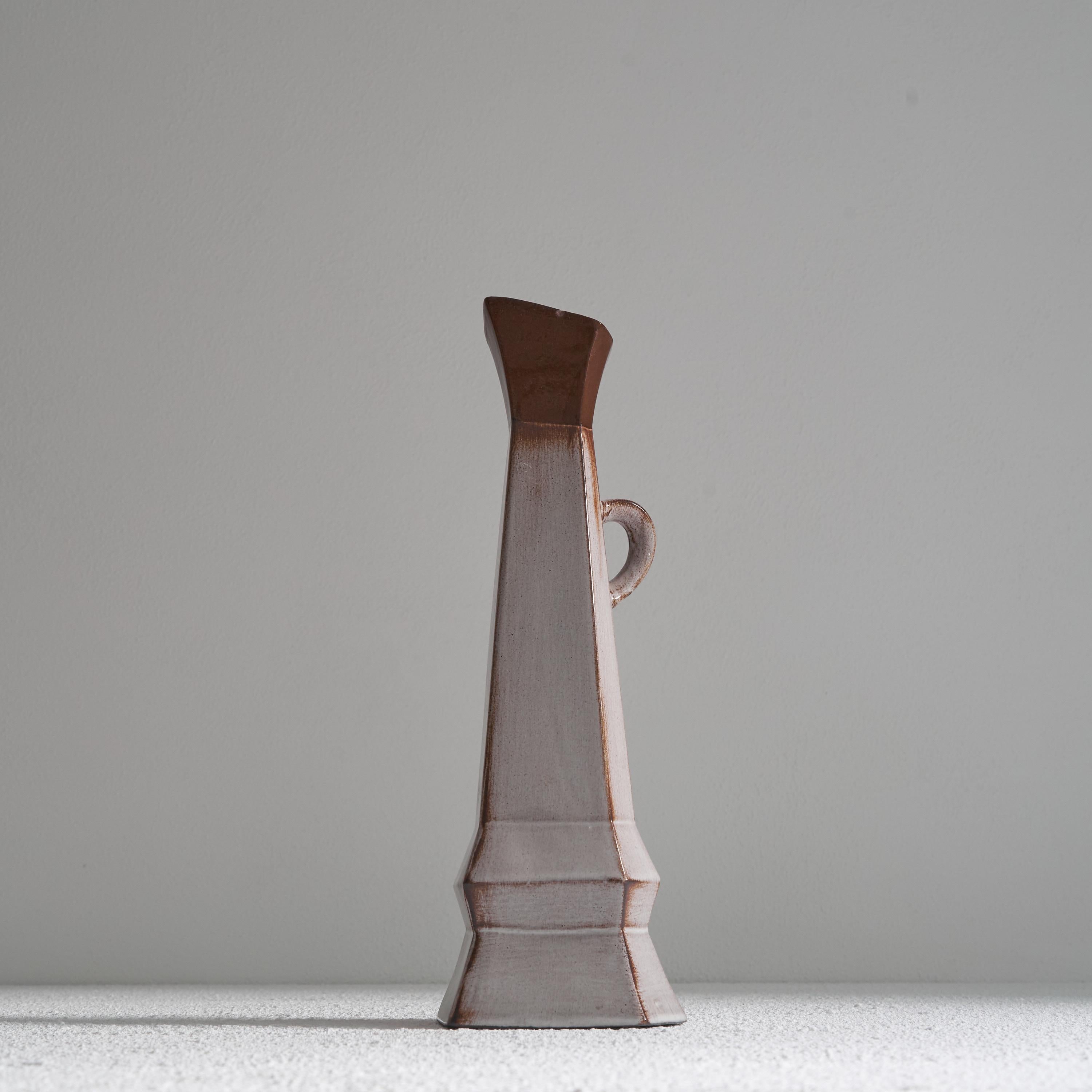 Vase-pichet inhabituel de Studio Pottery 1950s en vente 5